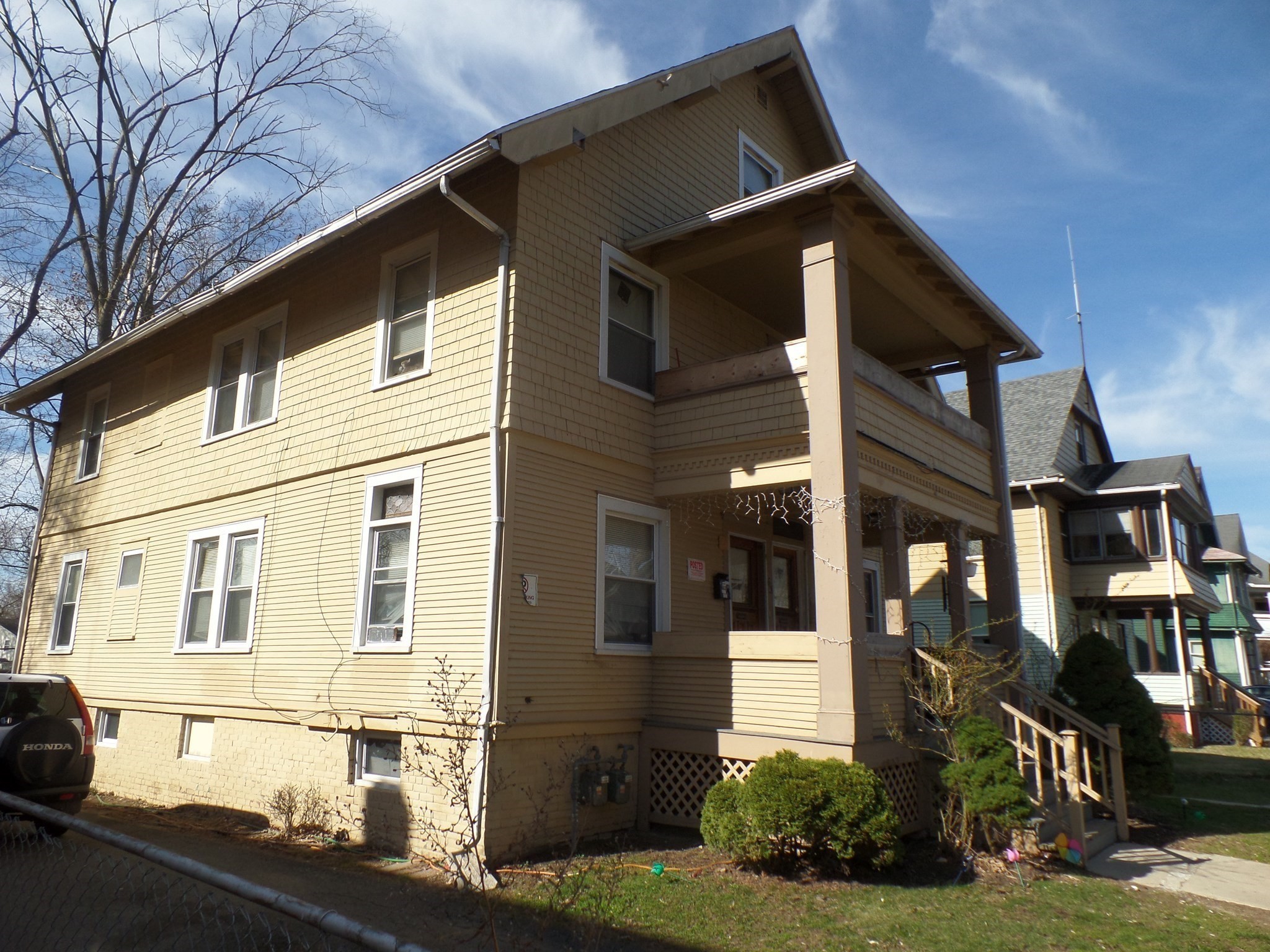 61 Dexter St, Springfield, MA 01105 - Image 2