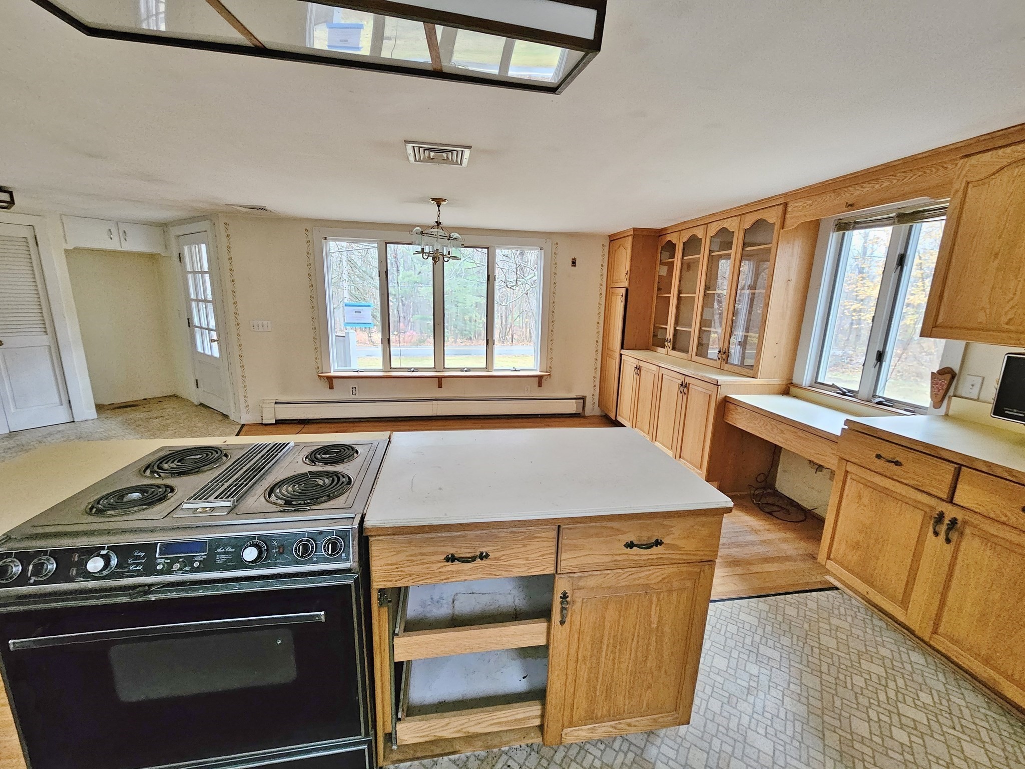 190 Mile Hill Rd, Boylston, MA 01505 - Image 8