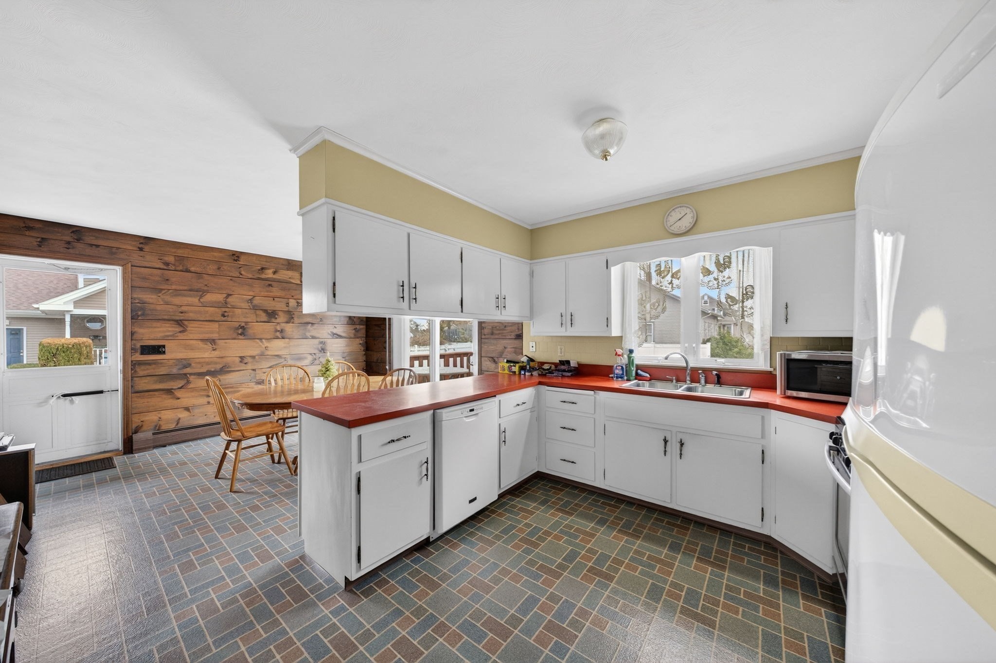 1026 Shelburne Street, New Bedford, MA 02745 - Image 6