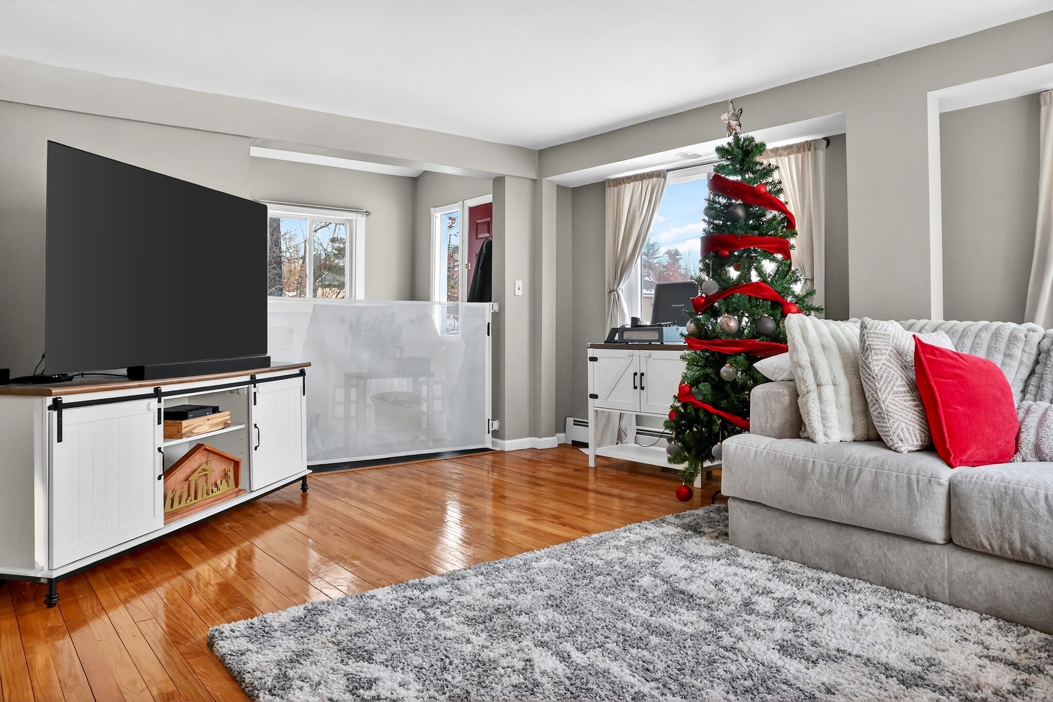 27 Beech St, Tyngsborough, MA 01879 - Image 7