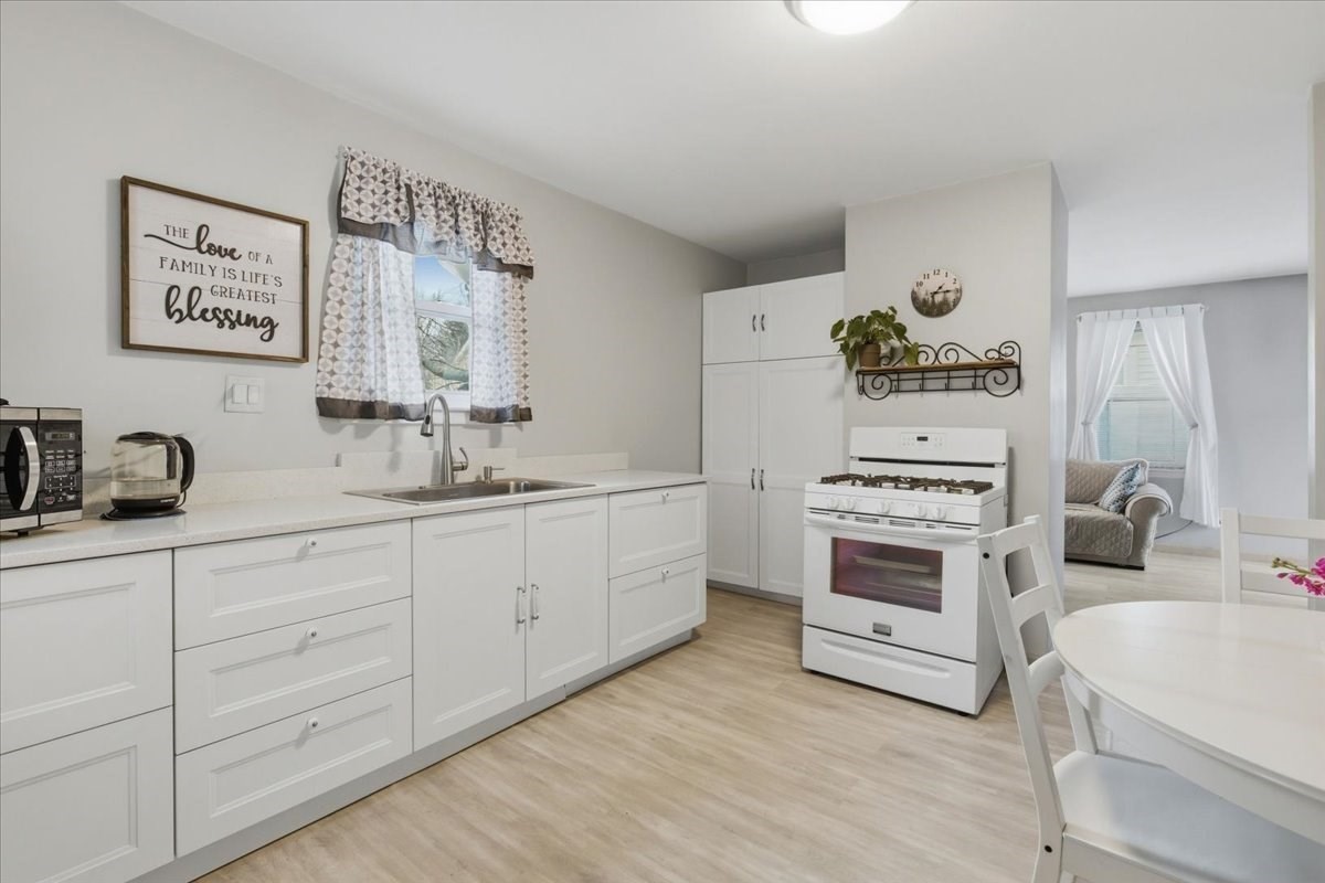 2 Leonard Ct, Dorchester, Boston, MA 02122 - Image 5