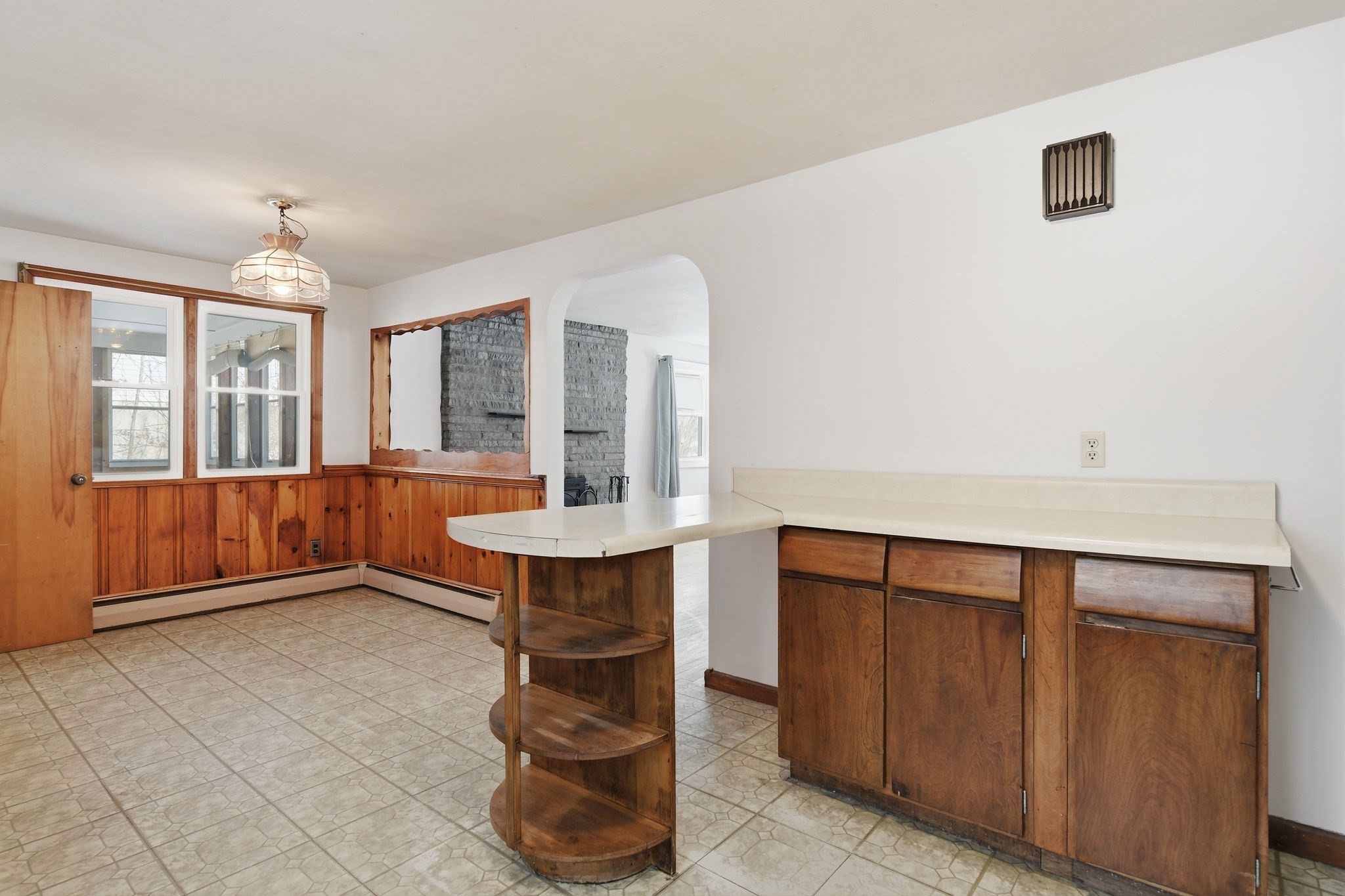 144 Almon Ave, West Springfield, MA 01089 - Image 15