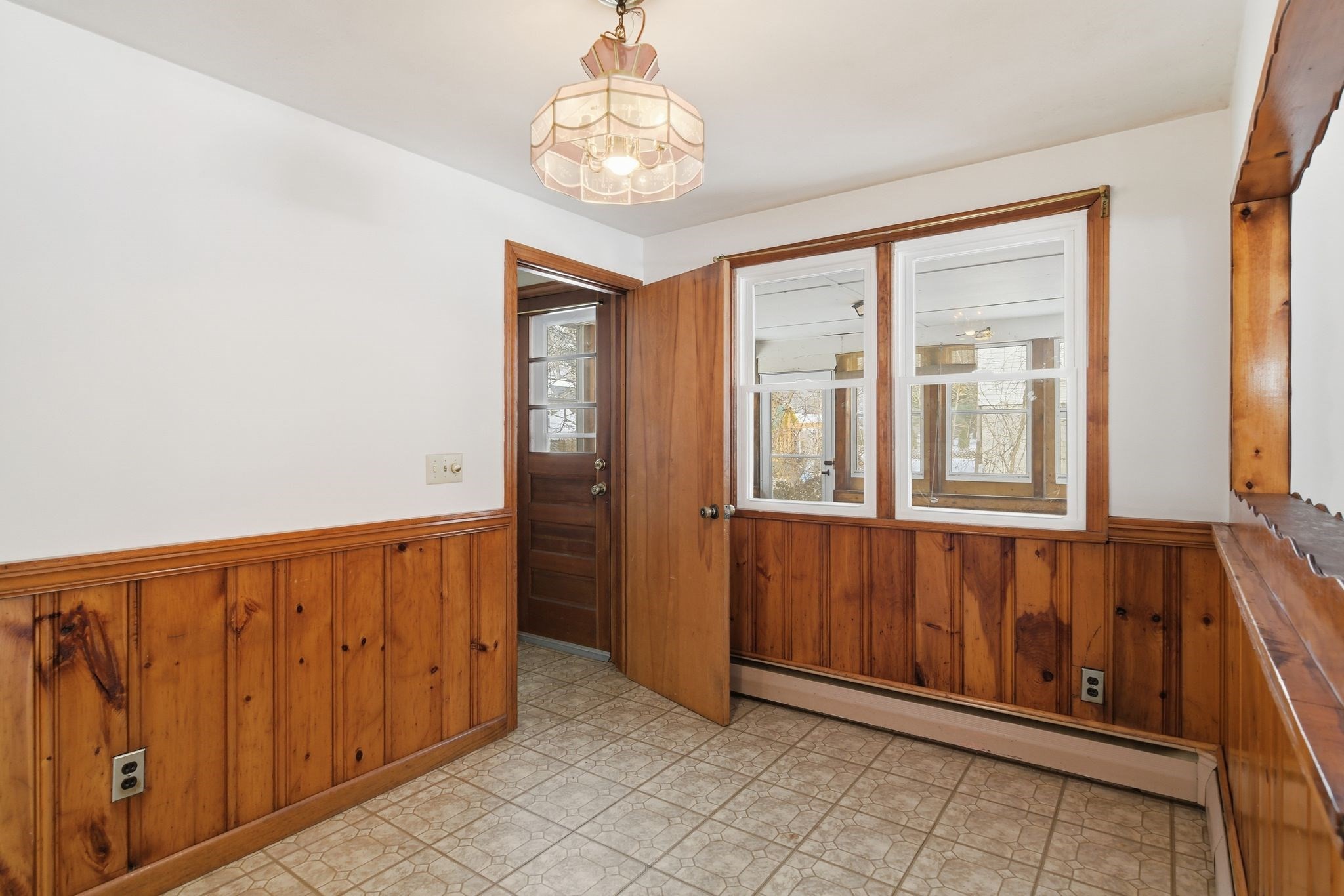 144 Almon Ave, West Springfield, MA 01089 - Image 9