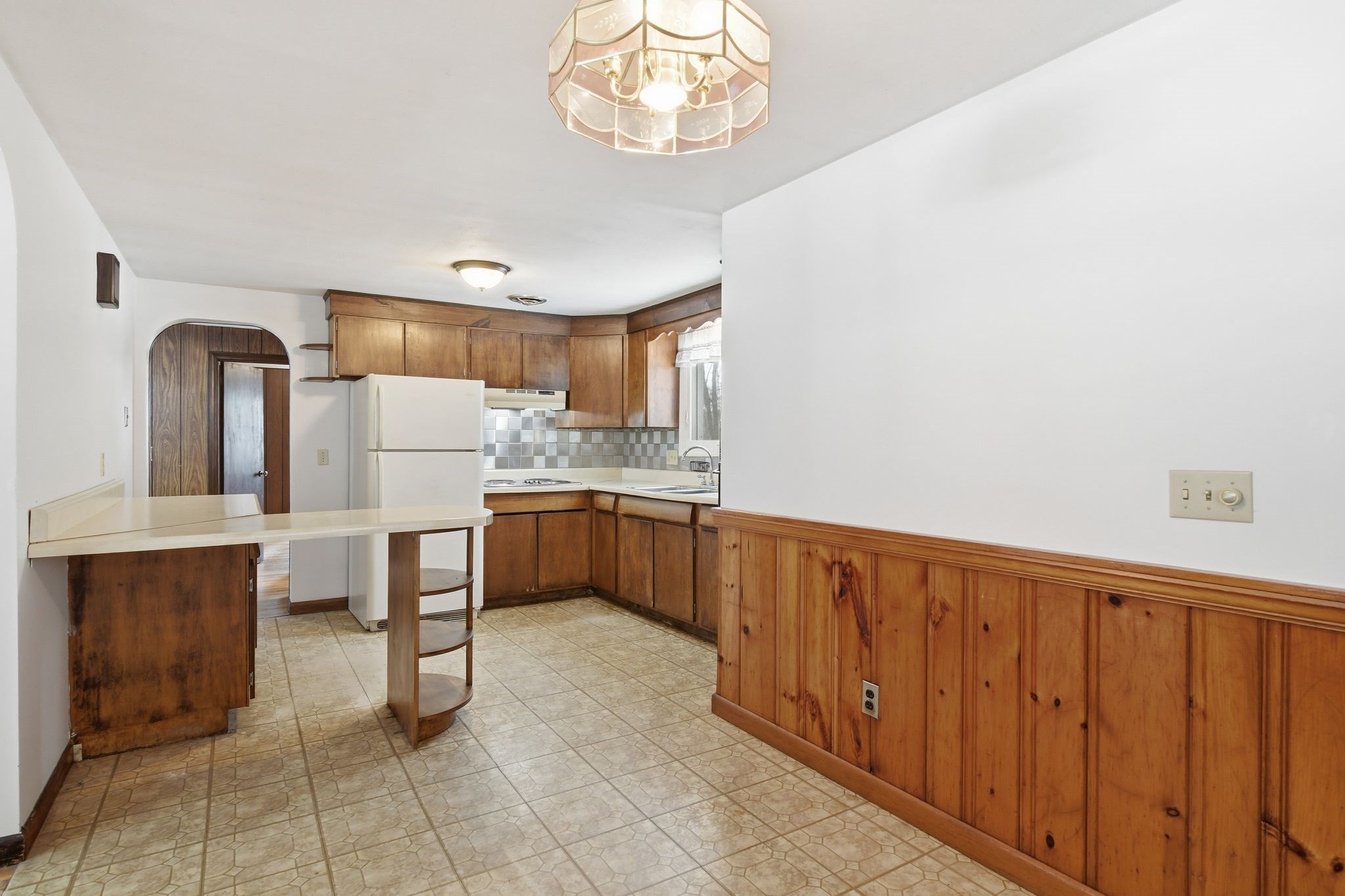 144 Almon Ave, West Springfield, MA 01089 - Image 10