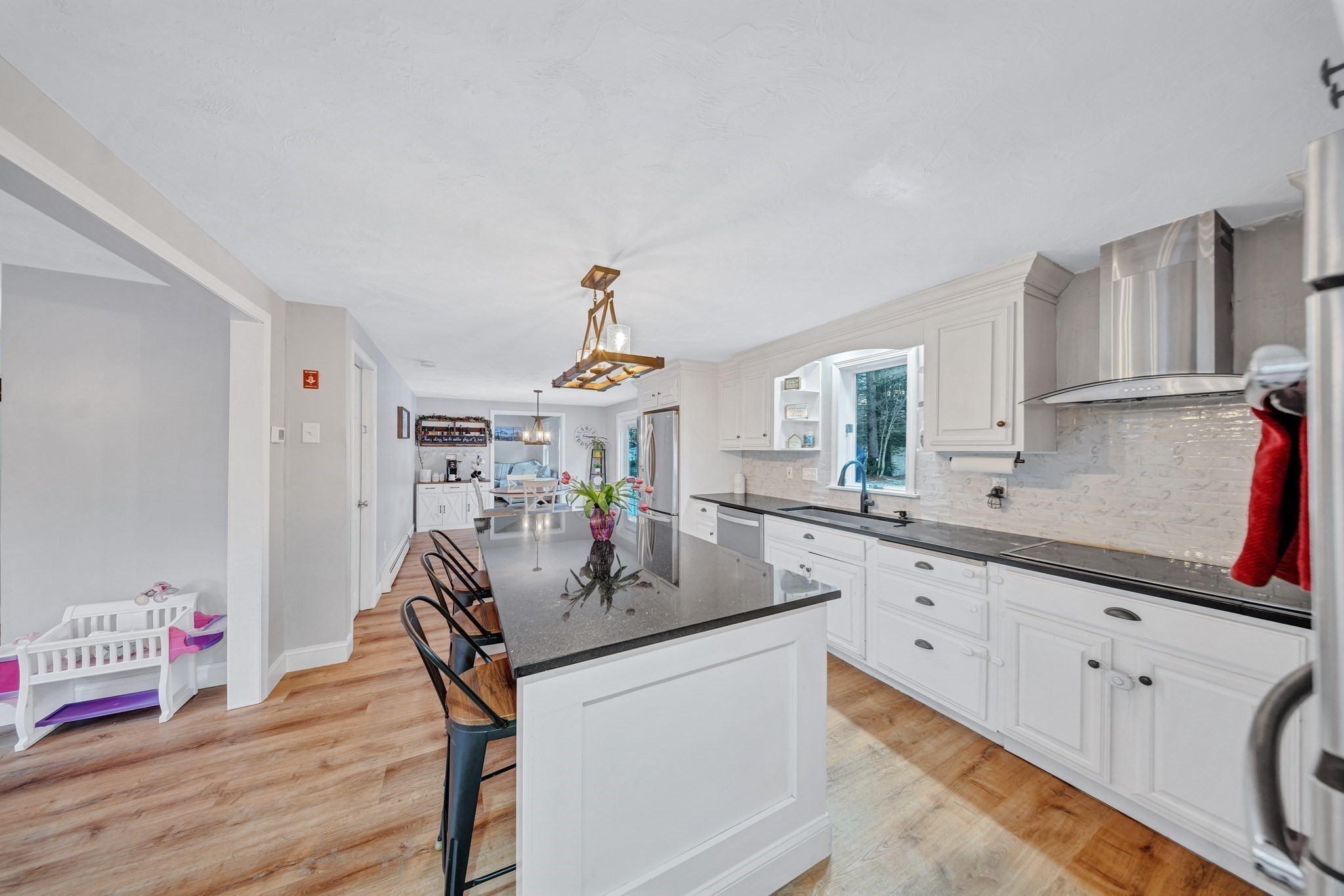 13 Dolge Ct, Oxford, MA 01540 - Image 8