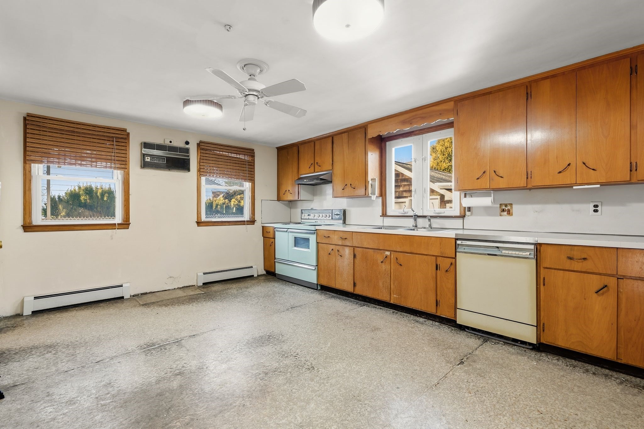 253 W Squantum St., Quincy, MA 02171 - Image 12
