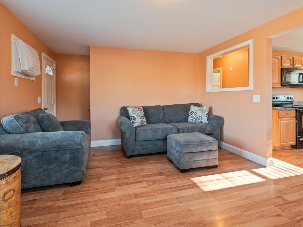 75 Lawrence St, Northborough, MA 01532 - Image 14