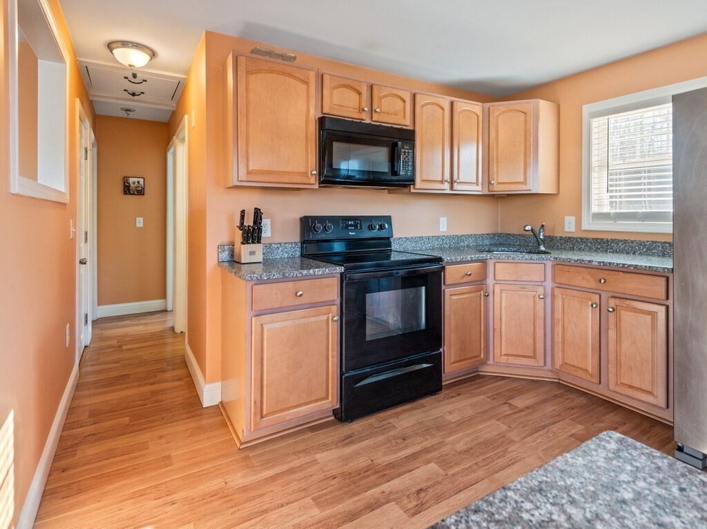 75 Lawrence St, Northborough, MA 01532 - Image 19