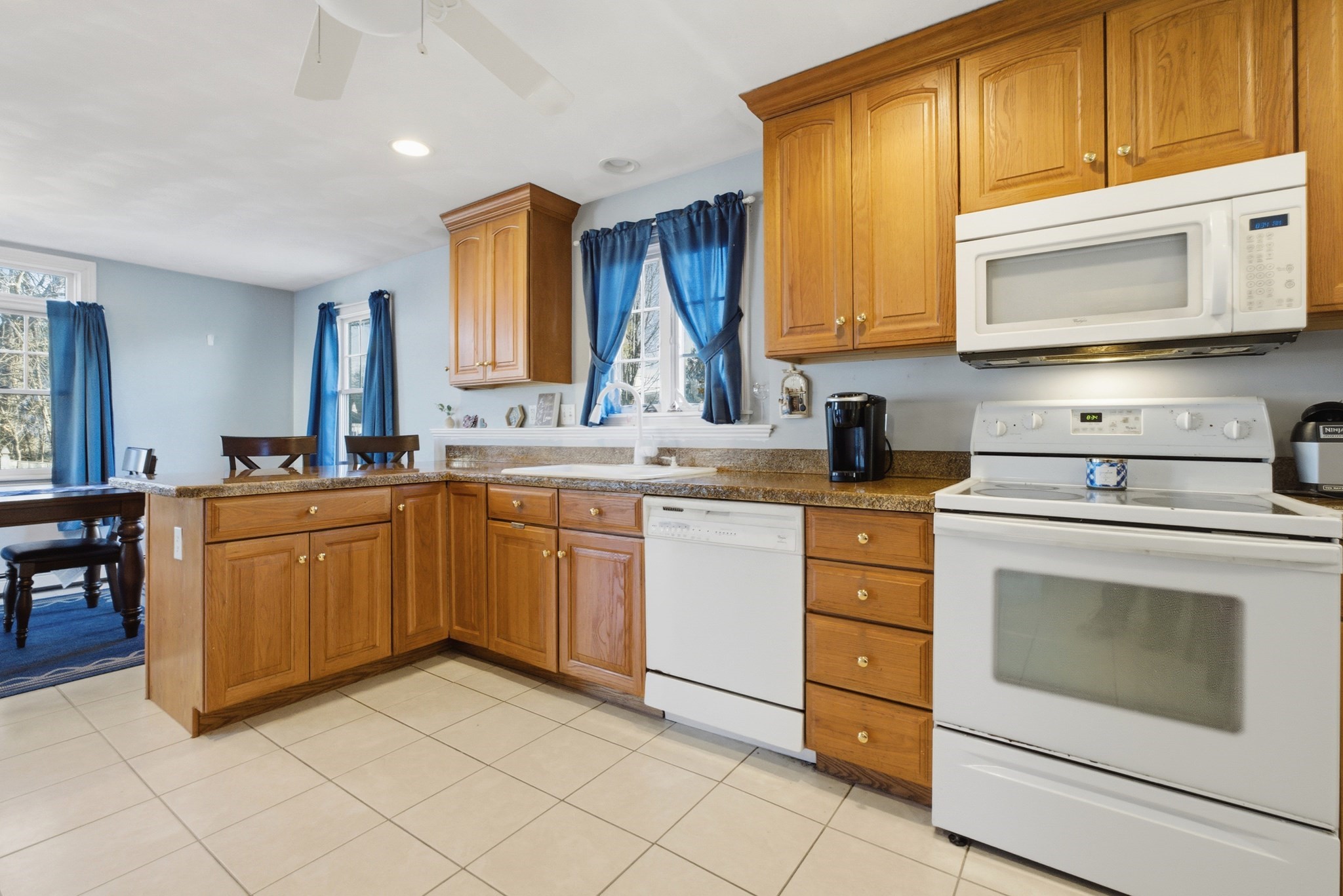 45 Lowell St, Woburn, MA 01801 - Image 11