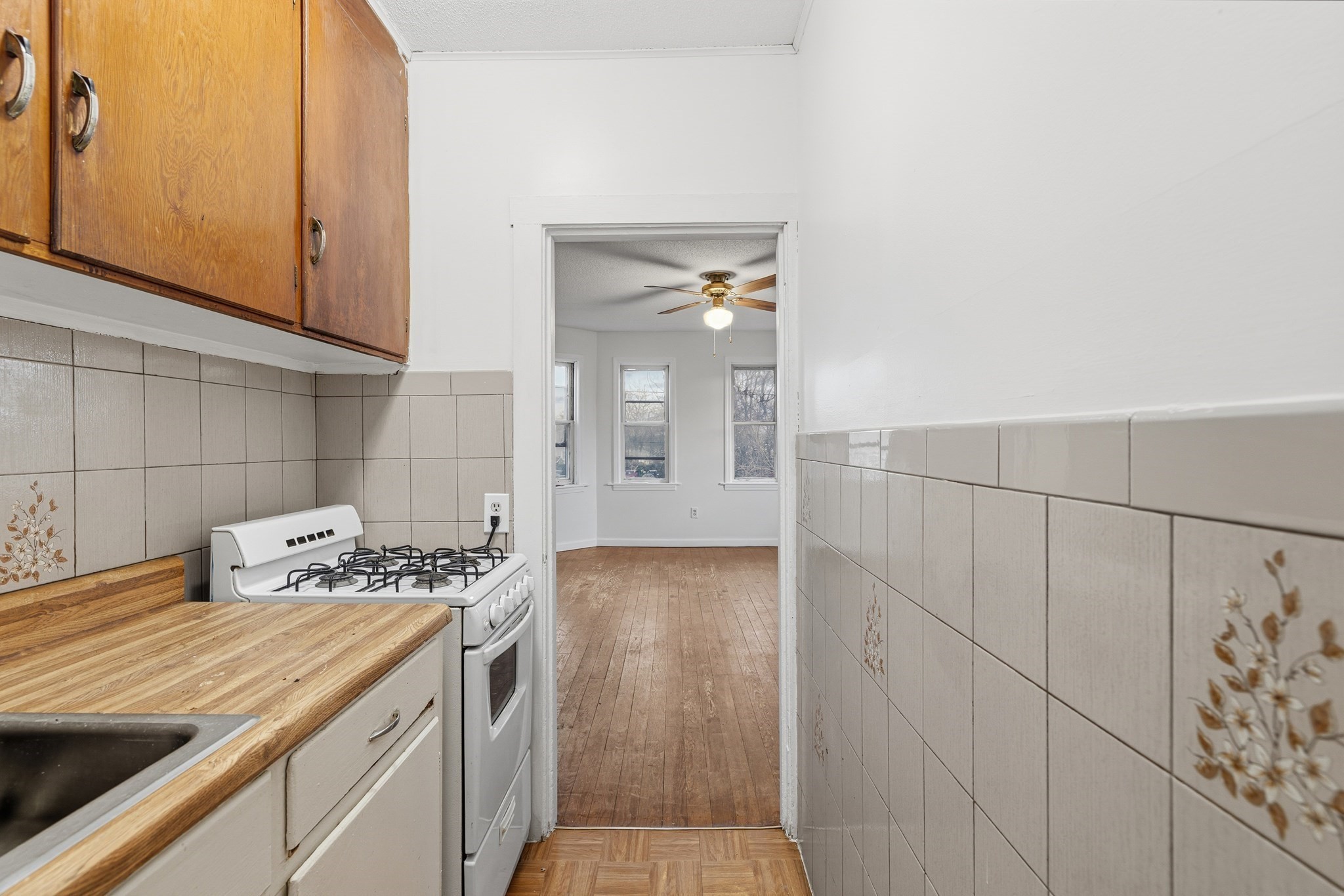 2229 S Main St, Fall River, MA 02724 - Image 2