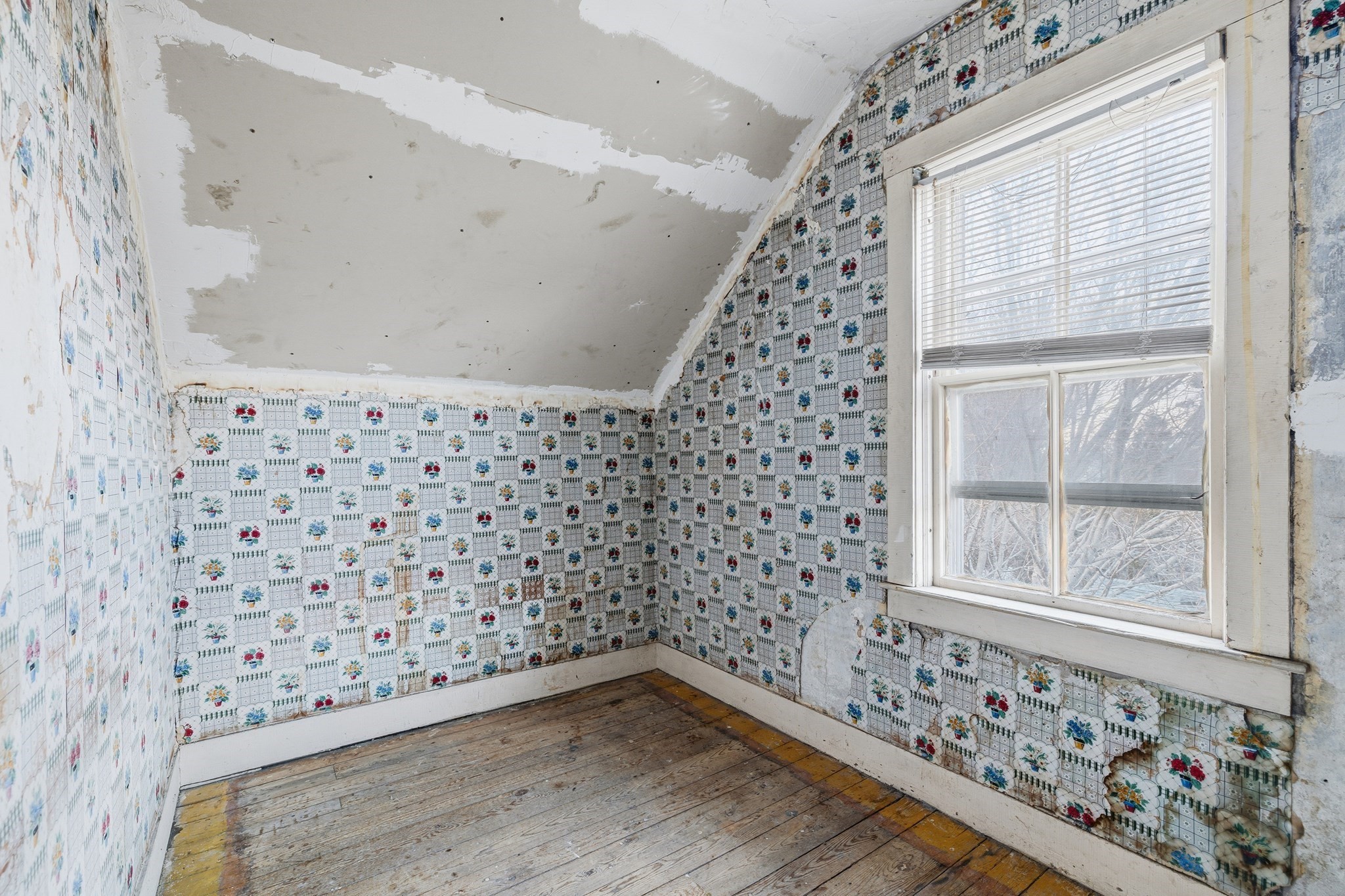 2229 S Main St, Fall River, MA 02724 - Image 26