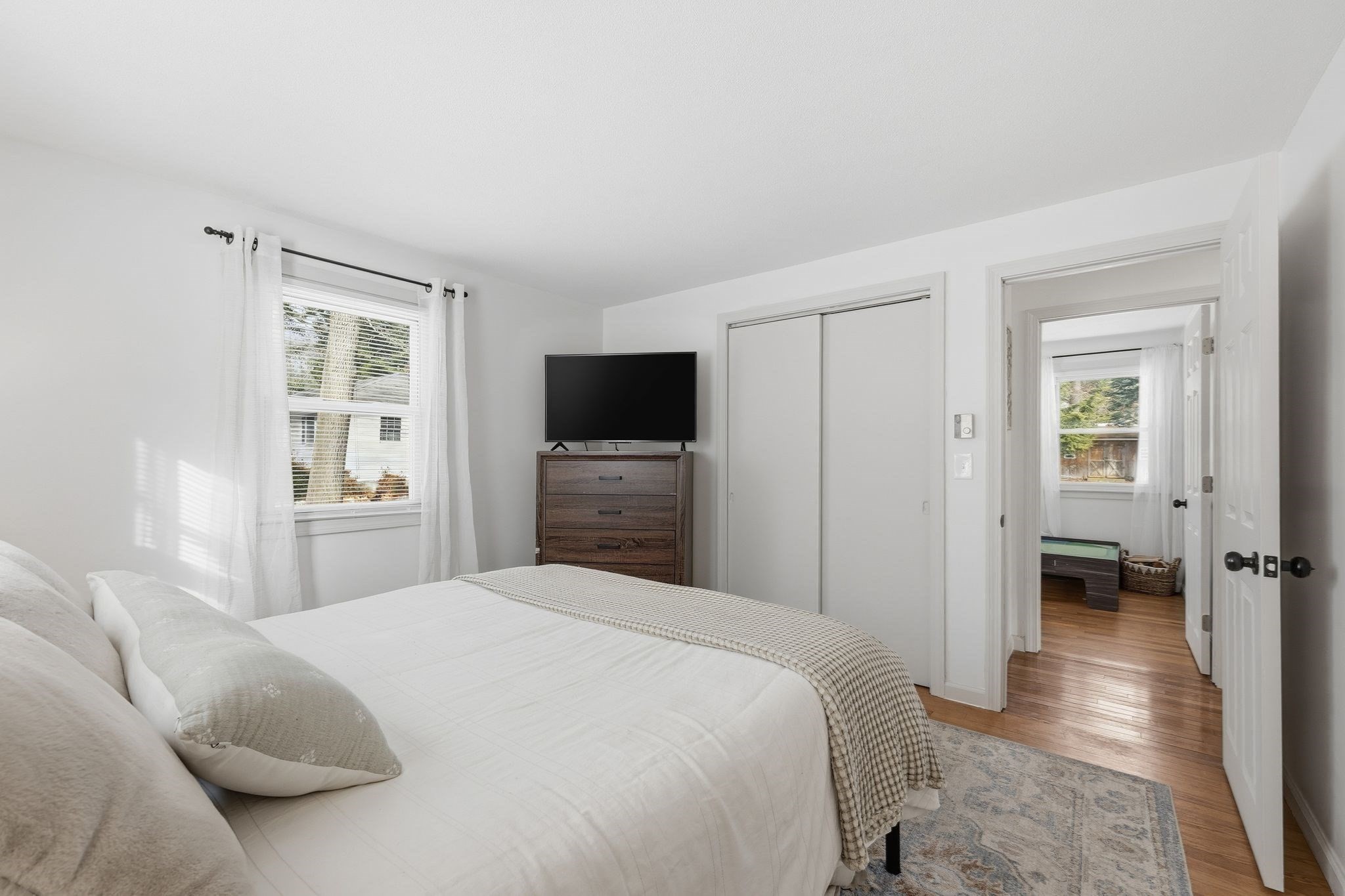 183 Ventura, Ludlow, MA 01056 - Image 26