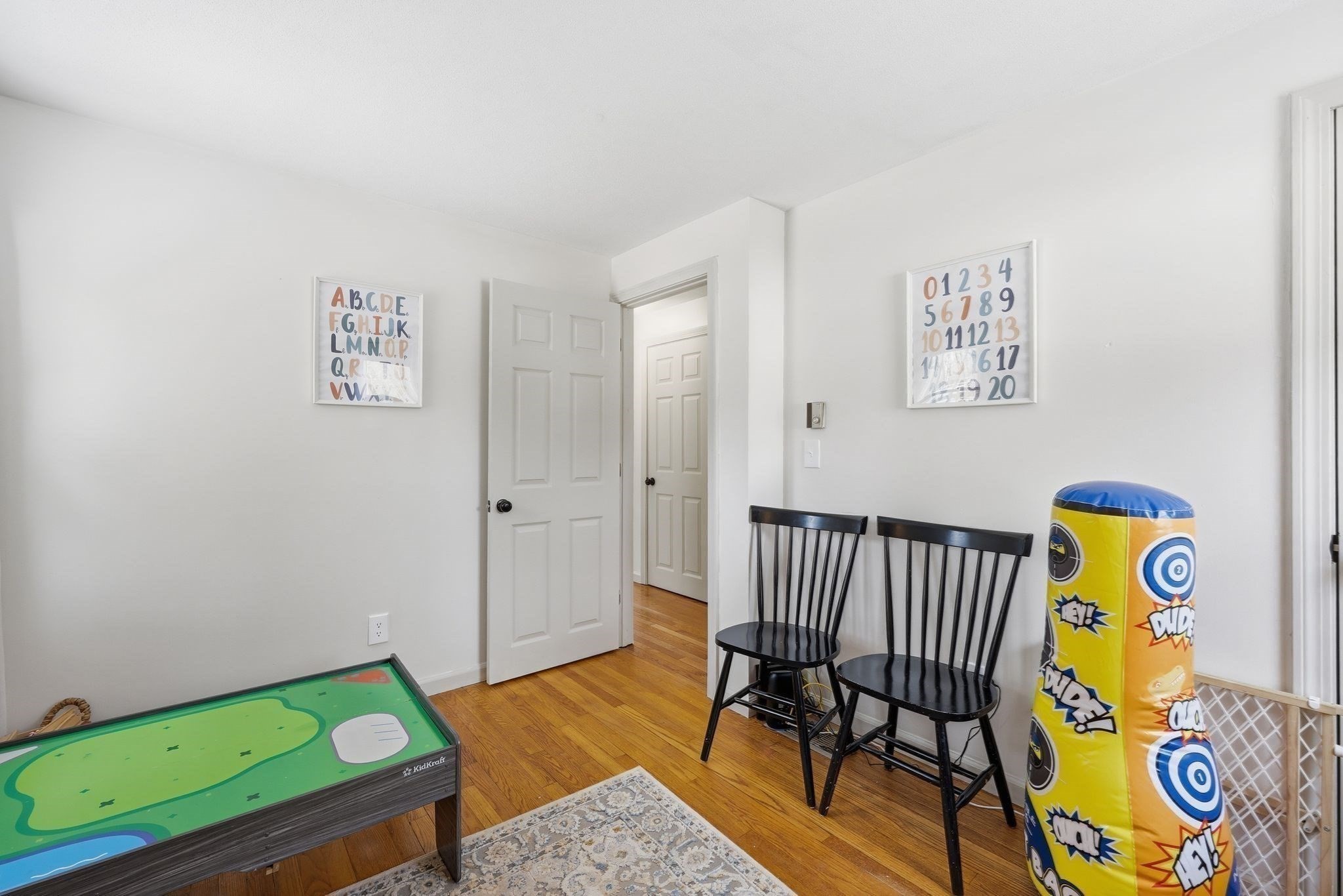 183 Ventura, Ludlow, MA 01056 - Image 28