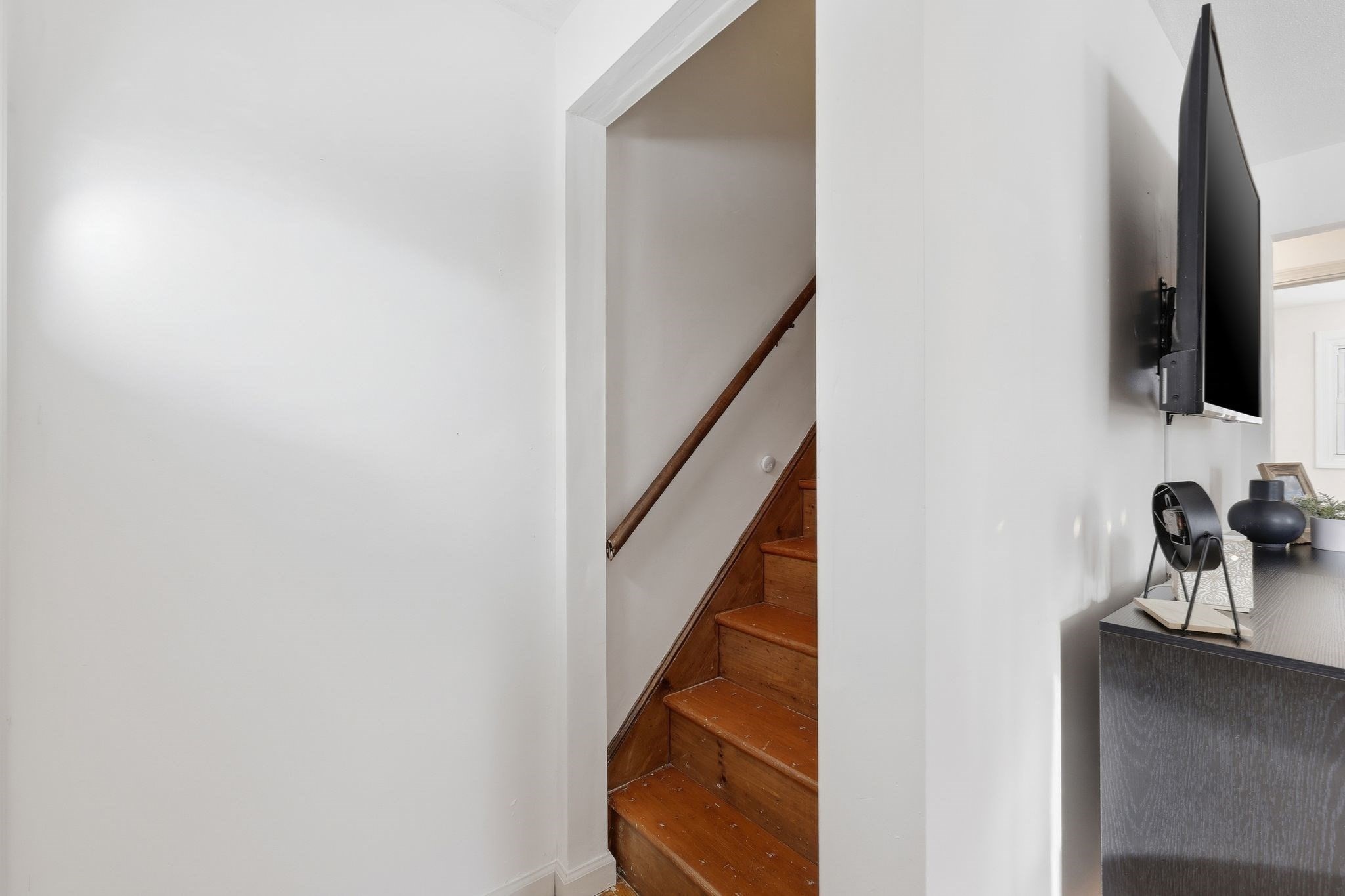 183 Ventura, Ludlow, MA 01056 - Image 29