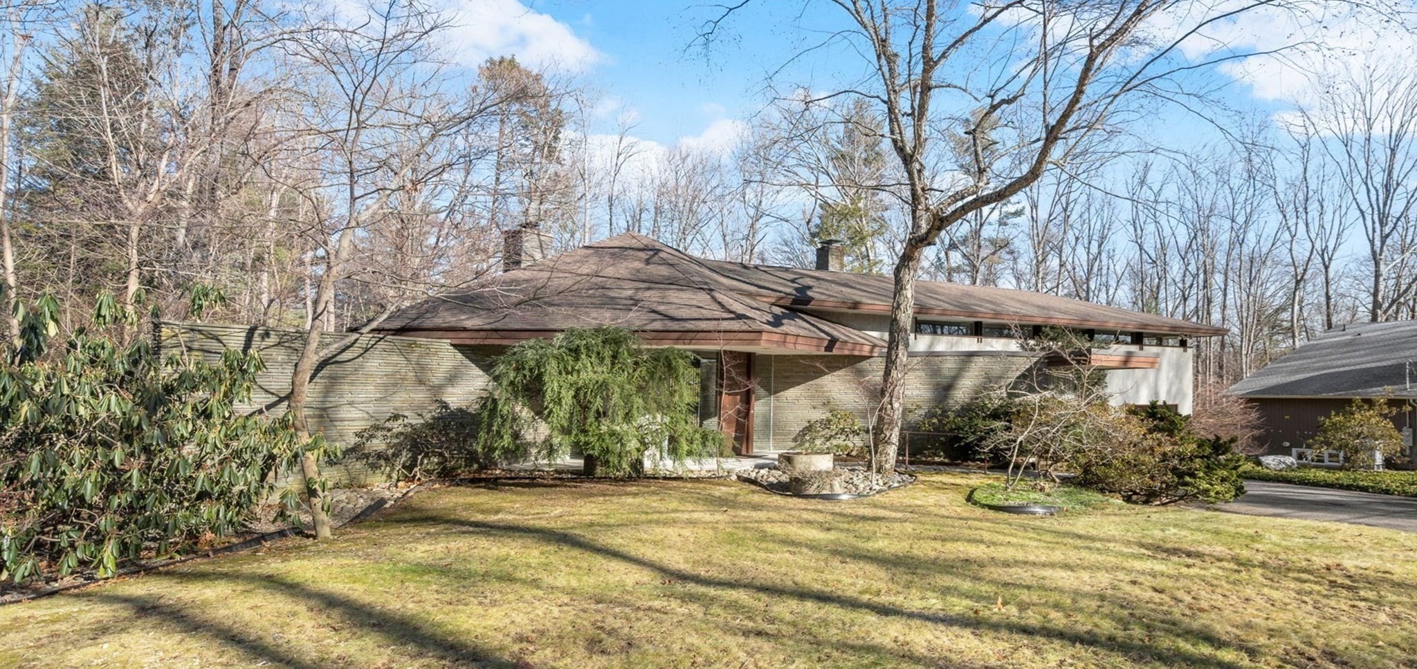 64 Oak Hill Rd, Worcester, MA 01609 - Image 1