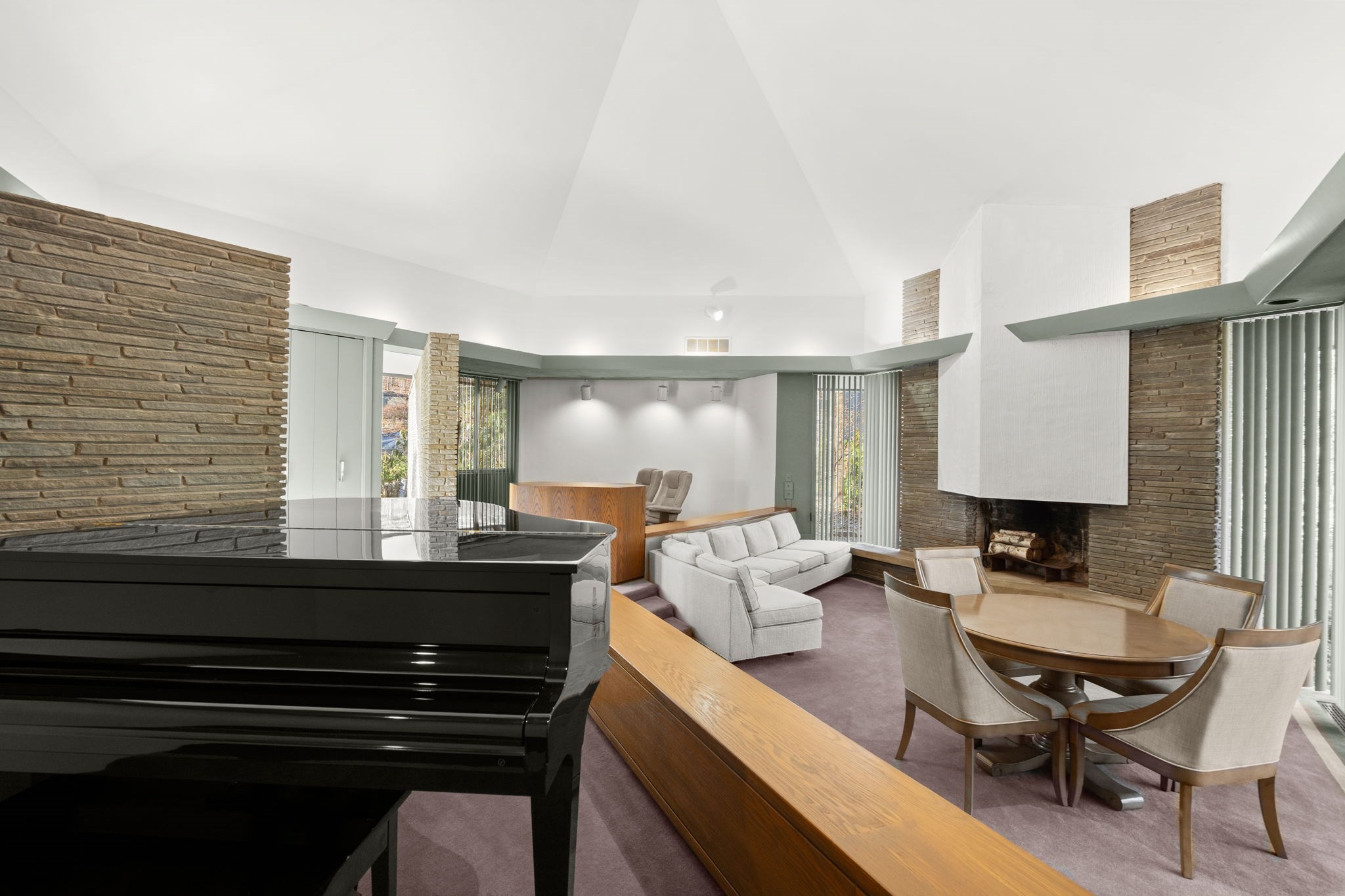 64 Oak Hill Rd, Worcester, MA 01609 - Image 22