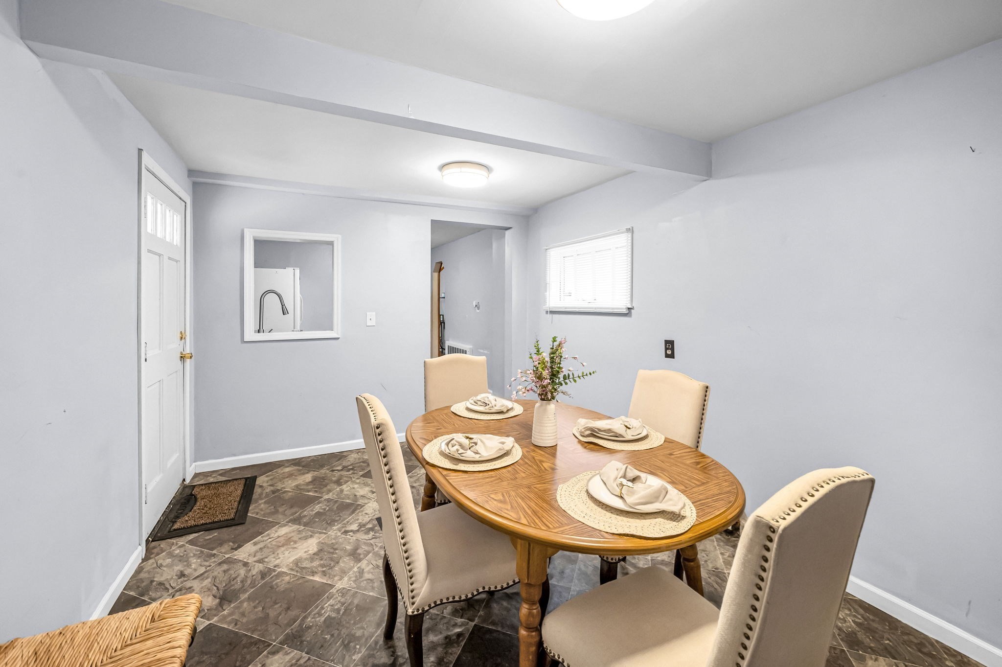 63 Lawton St, Springfield, MA 01109 - Image 7