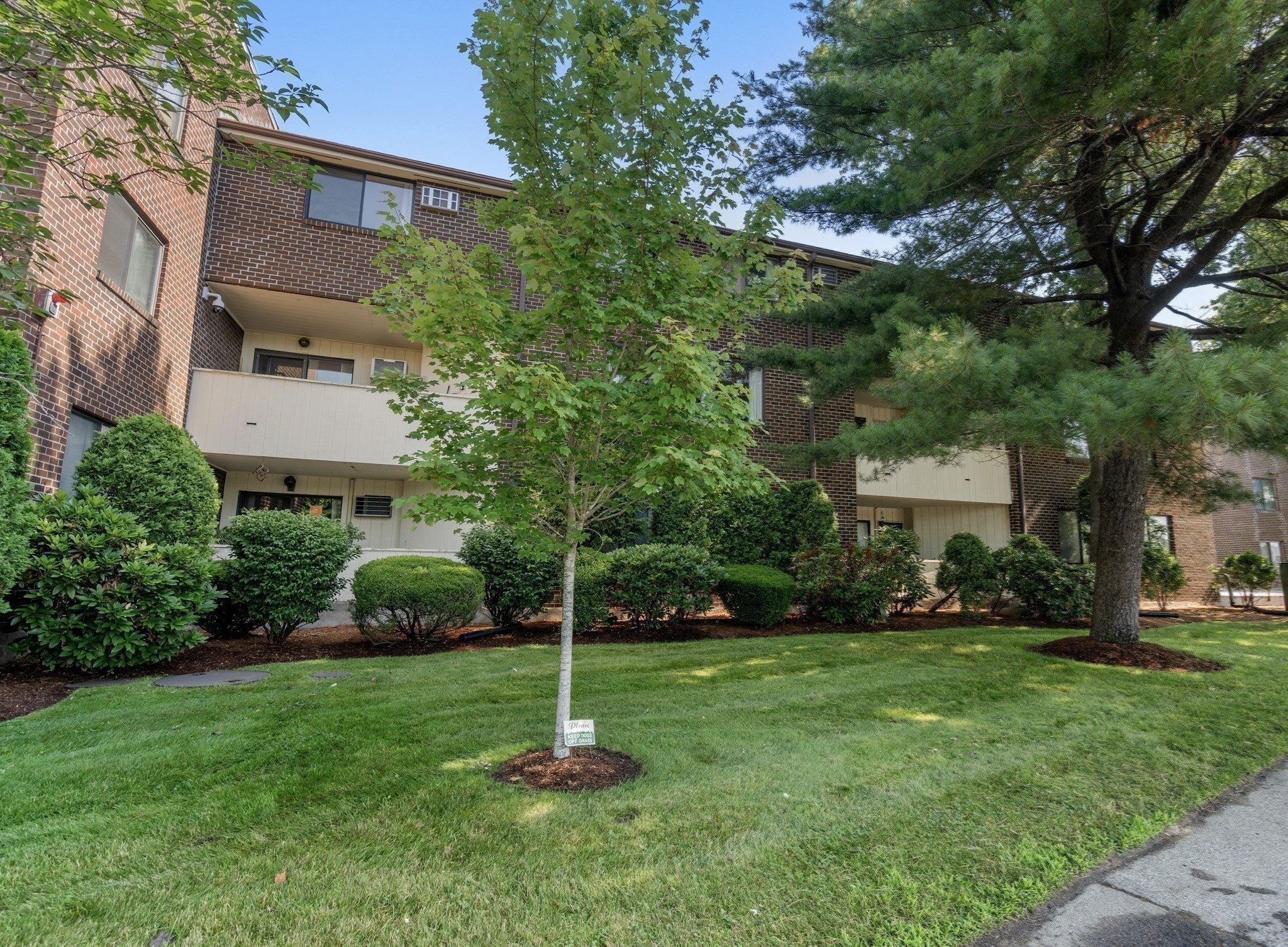 935 Washington St Unit 8, Newton, MA 02460 - Image 22