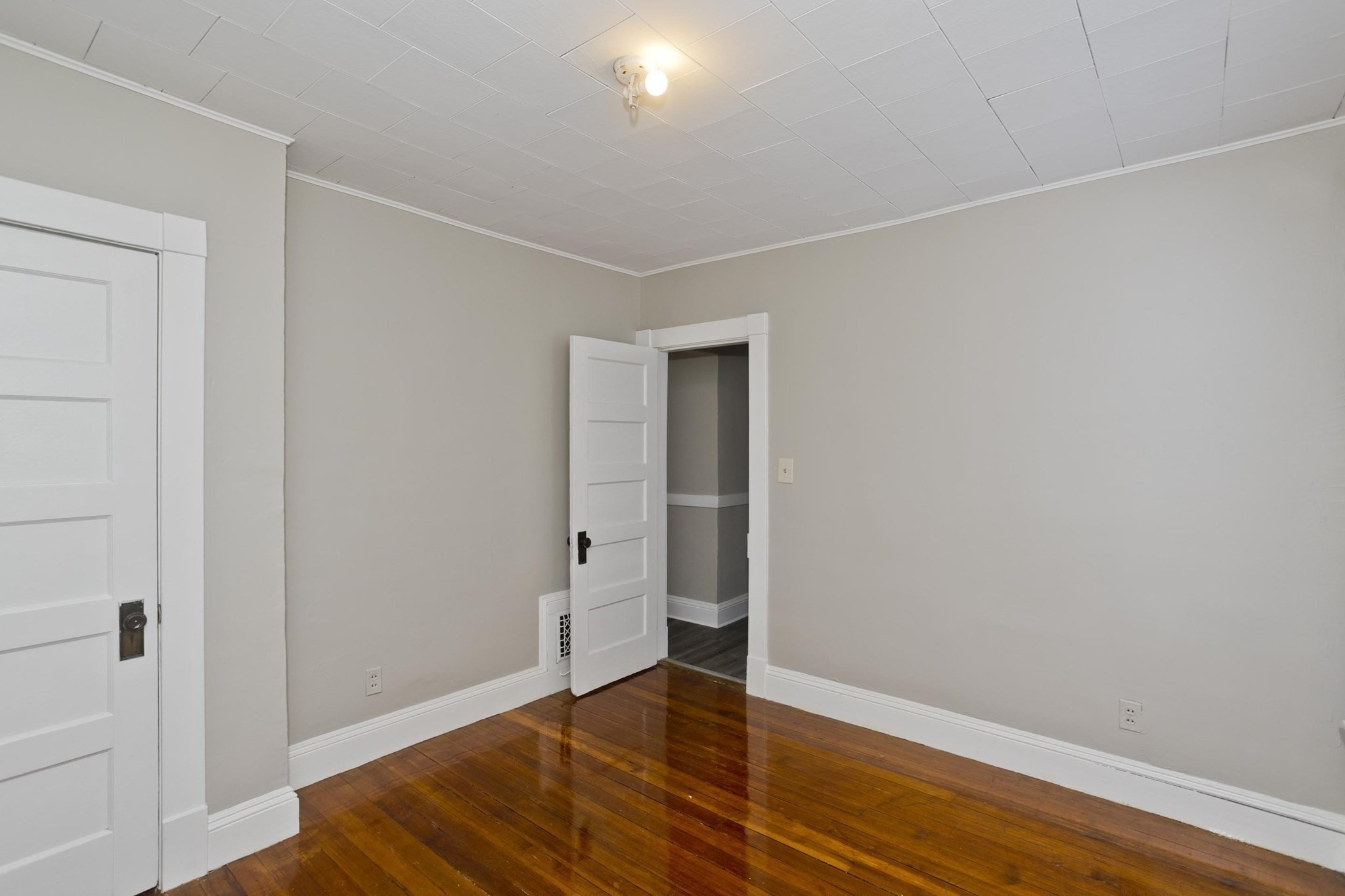 809 Carew St, Springfield, MA 01104 - Image 19