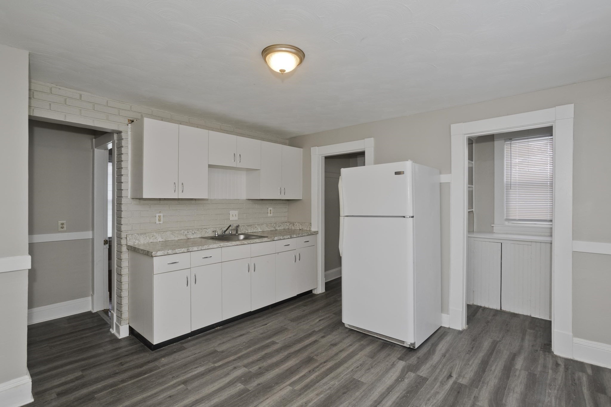 809 Carew St, Springfield, MA 01104 - Image 3