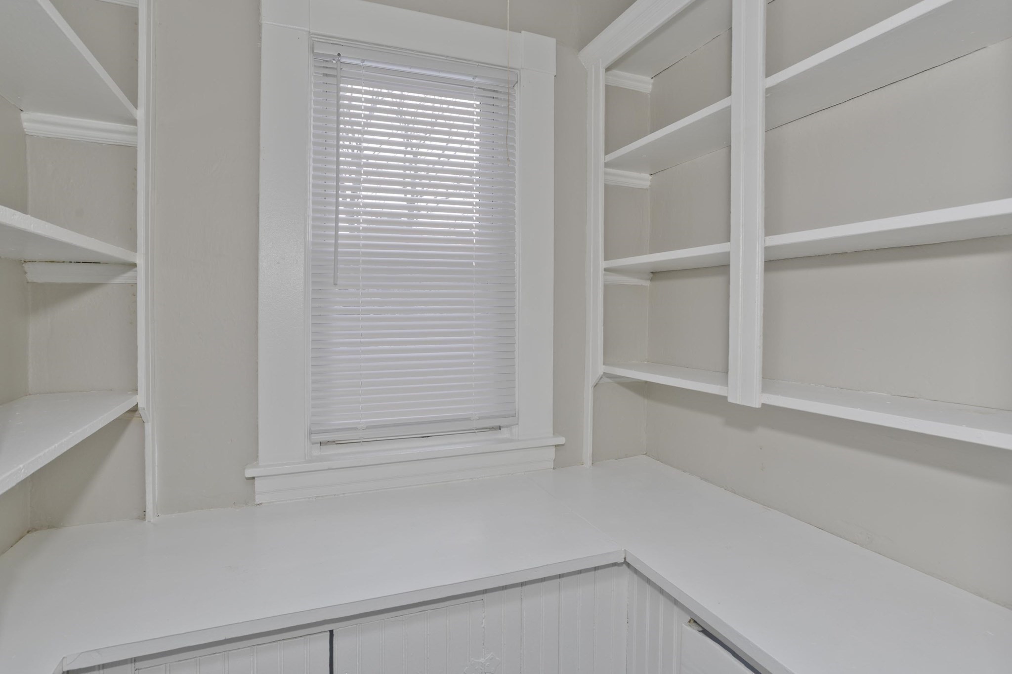 809 Carew St, Springfield, MA 01104 - Image 7