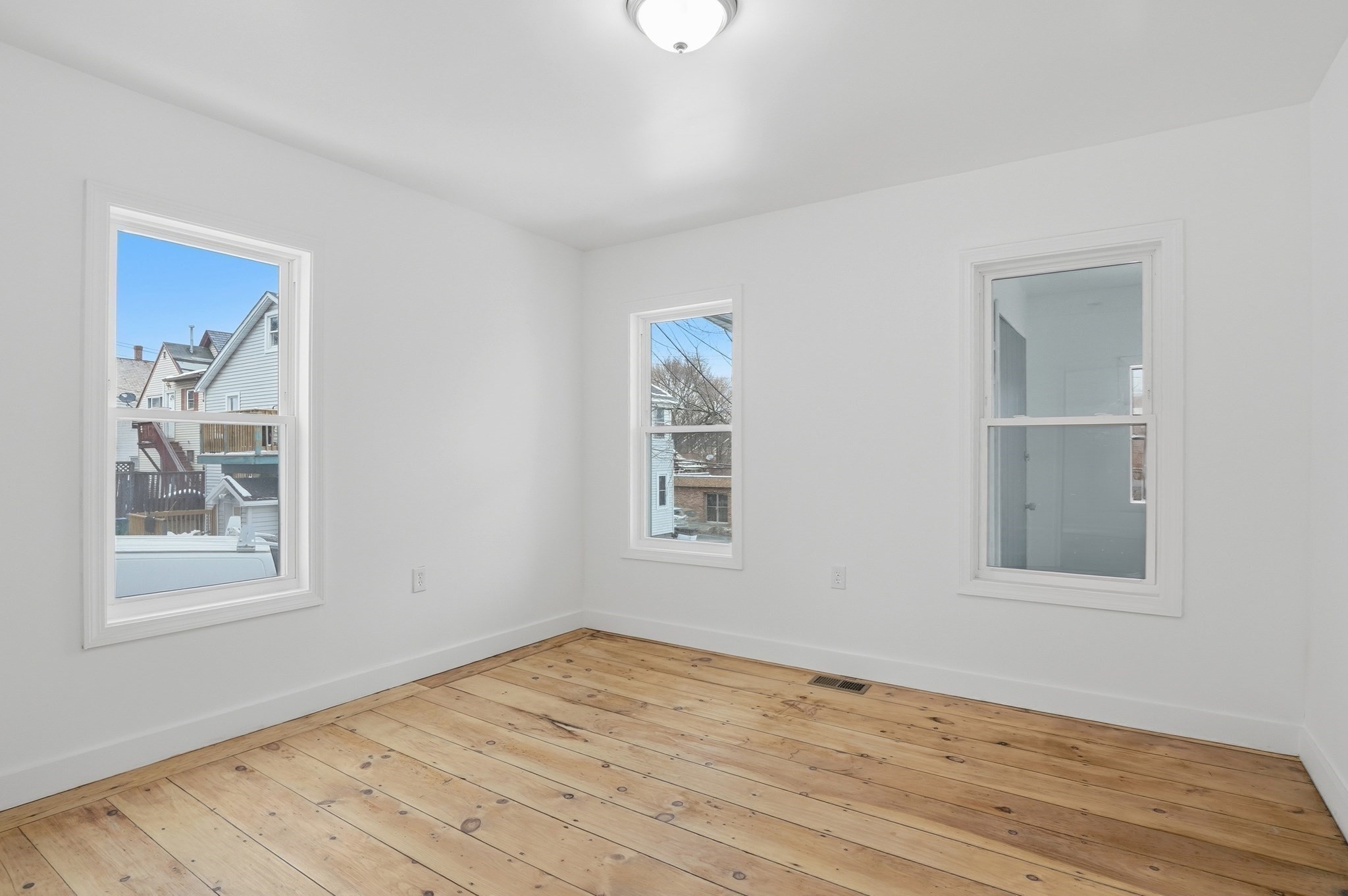 441 Water St, Fitchburg, MA 01420 - Image 33
