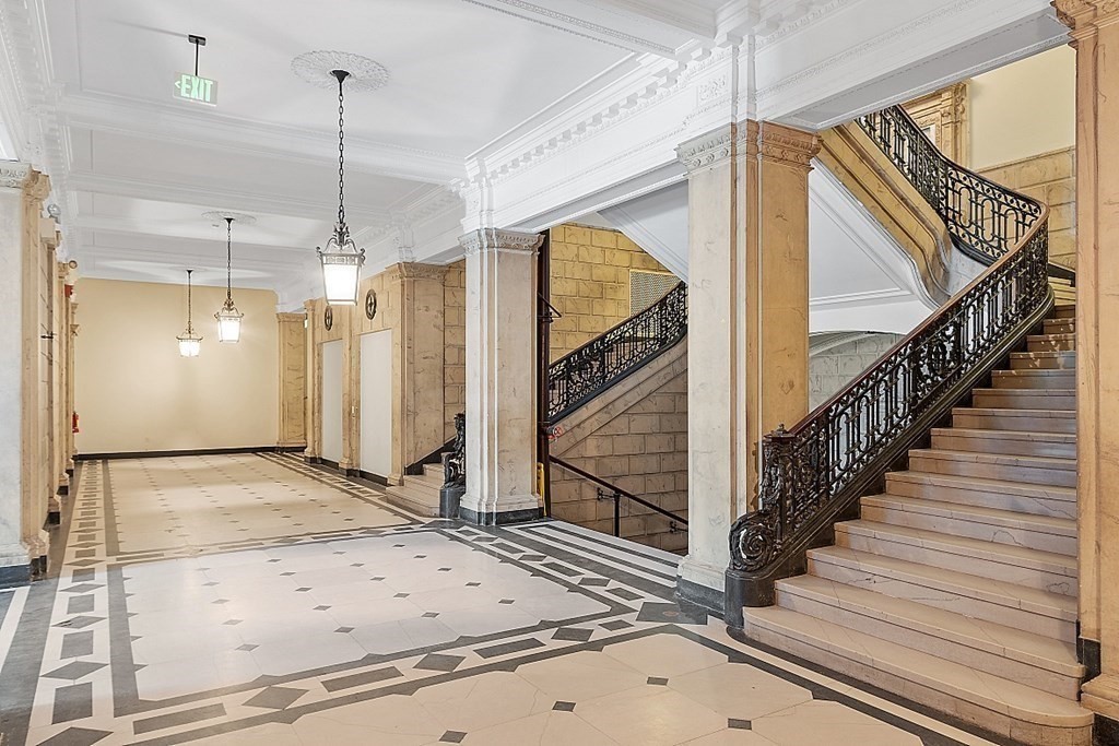 16 Balmoral Street Unit 214, Andover, MA 01810 - Image 5