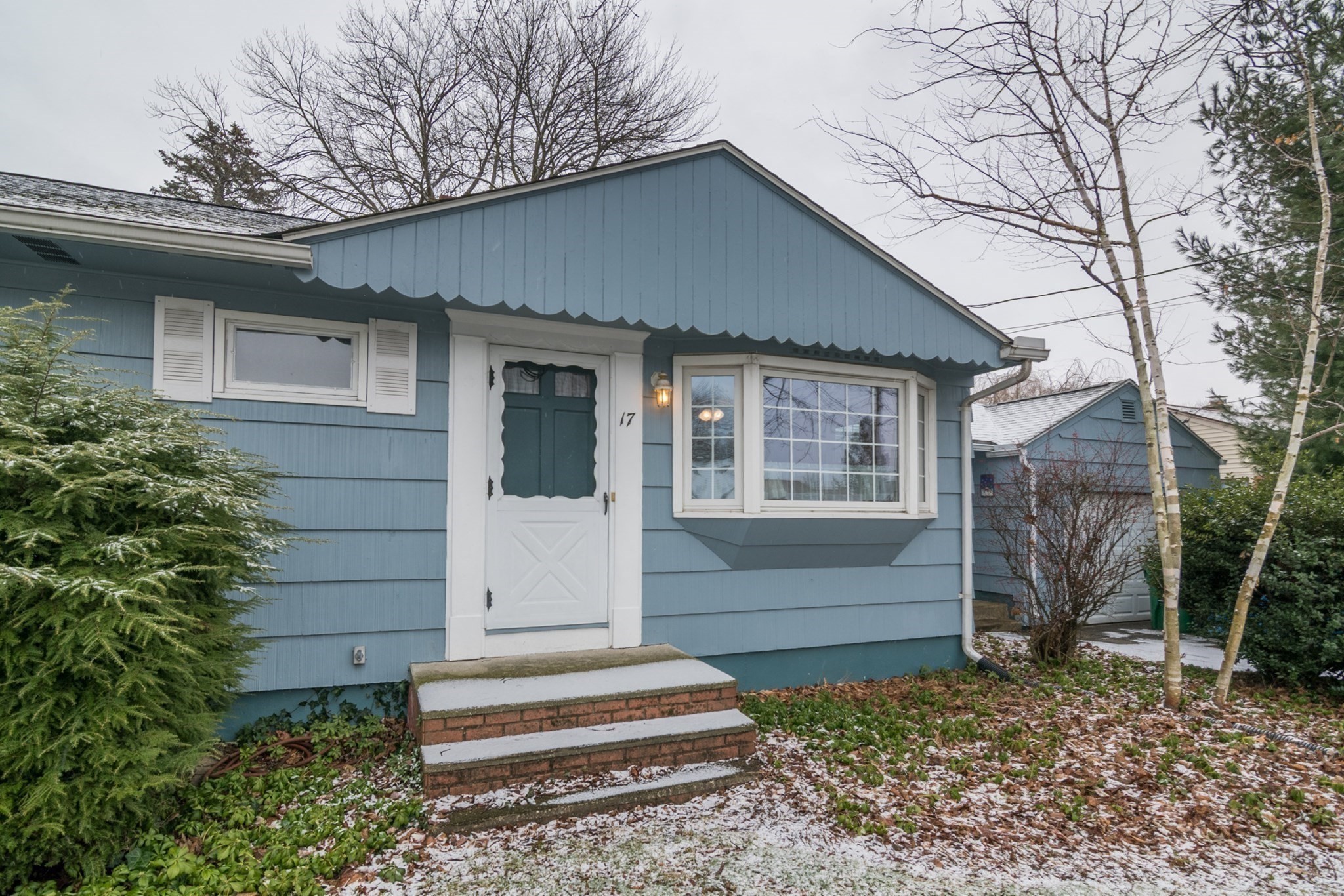 17 Randall Street, Chicopee, MA 01013 - Image 3