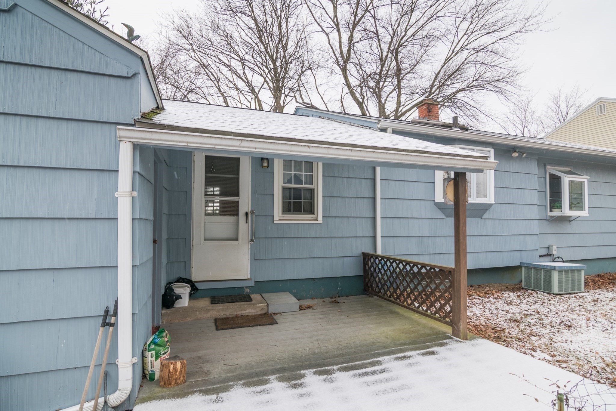 17 Randall Street, Chicopee, MA 01013 - Image 6