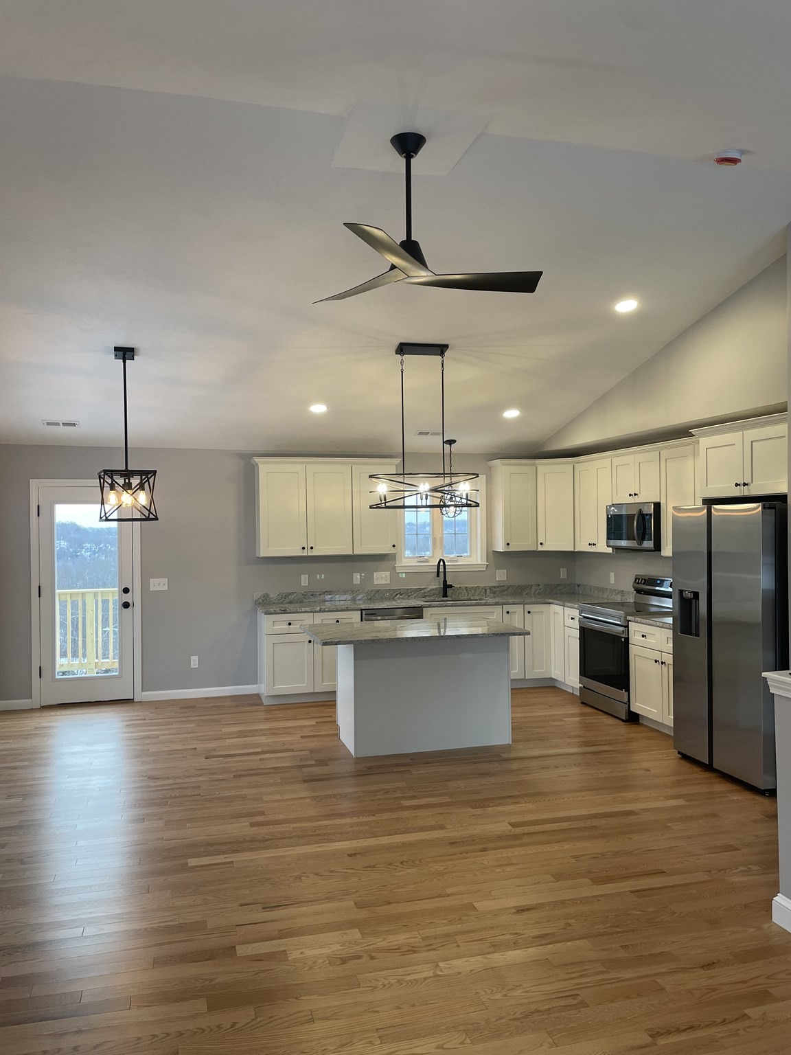 27 Havana Rd, Worcester, MA 01603 - Image 3