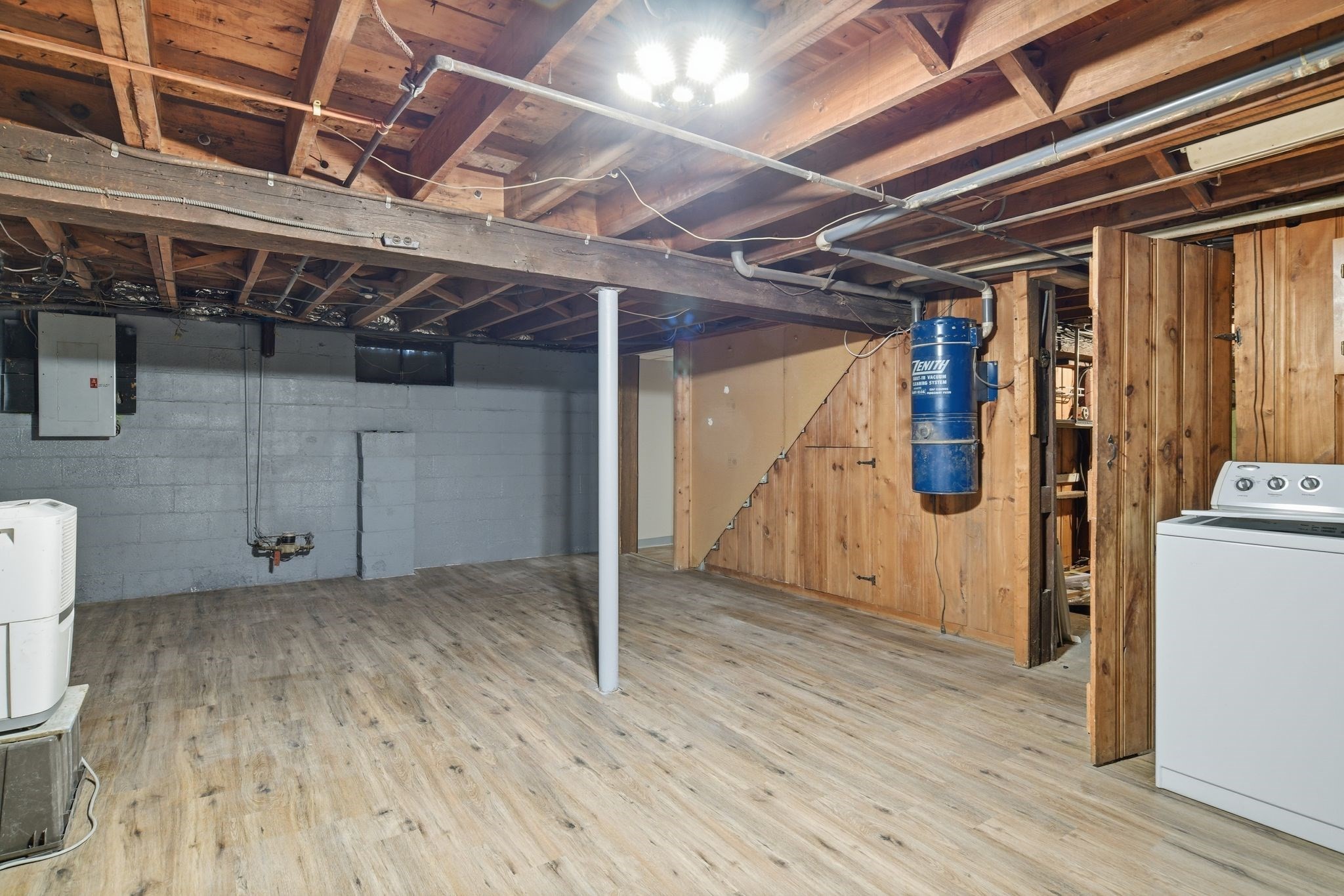 355 New Ludlow Rd, Chicopee, MA 01020 - Image 38