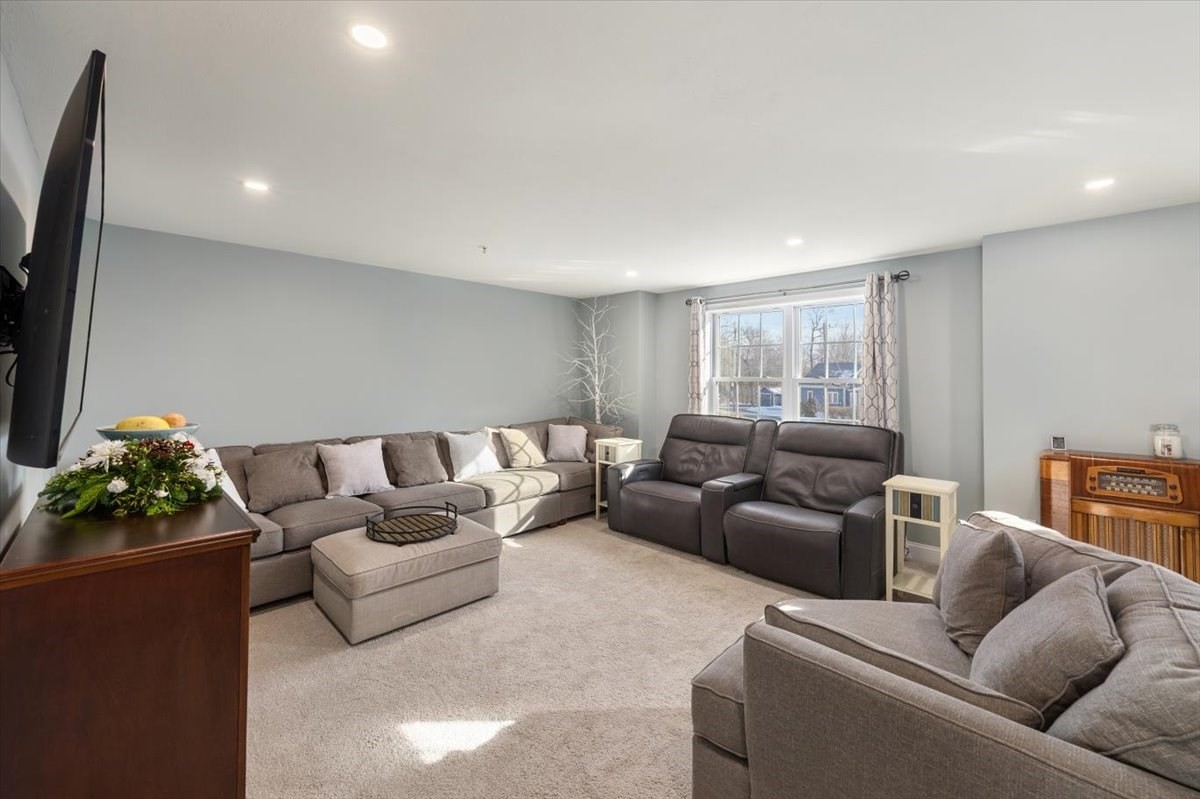 530 Mammoth Road Unit 42, Dracut, MA 01826 - Image 18