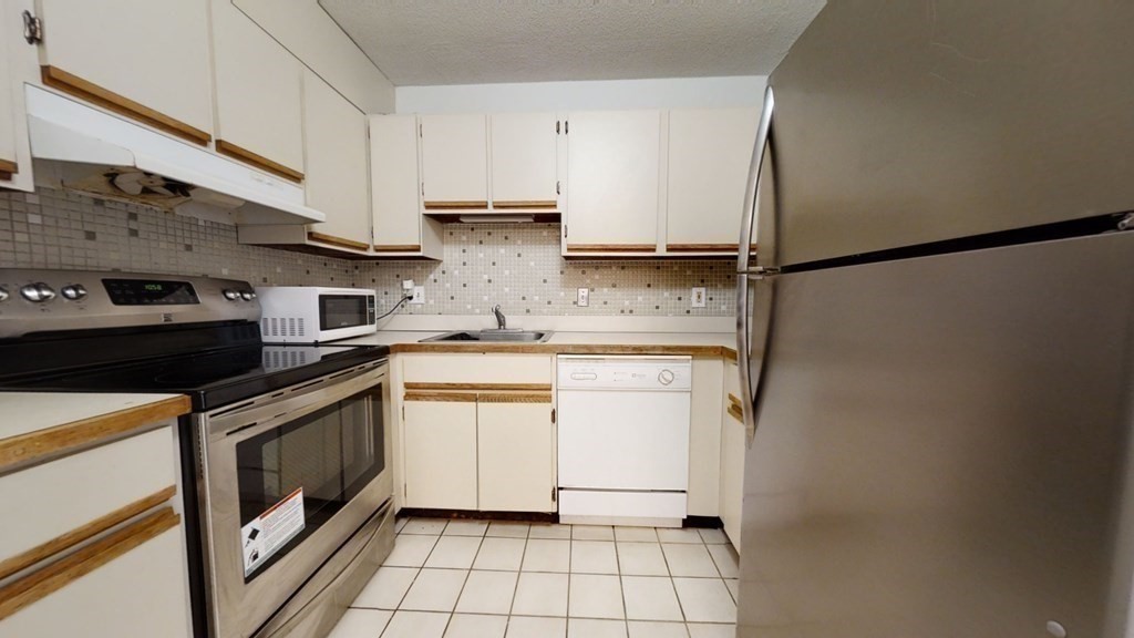 164 Galen St Unit 65, Watertown, MA 02472 - Image 6