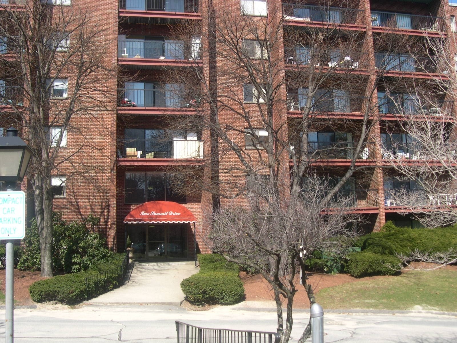 2 Summit Dr. Unit 18, Reading, MA 01867 - Image 1