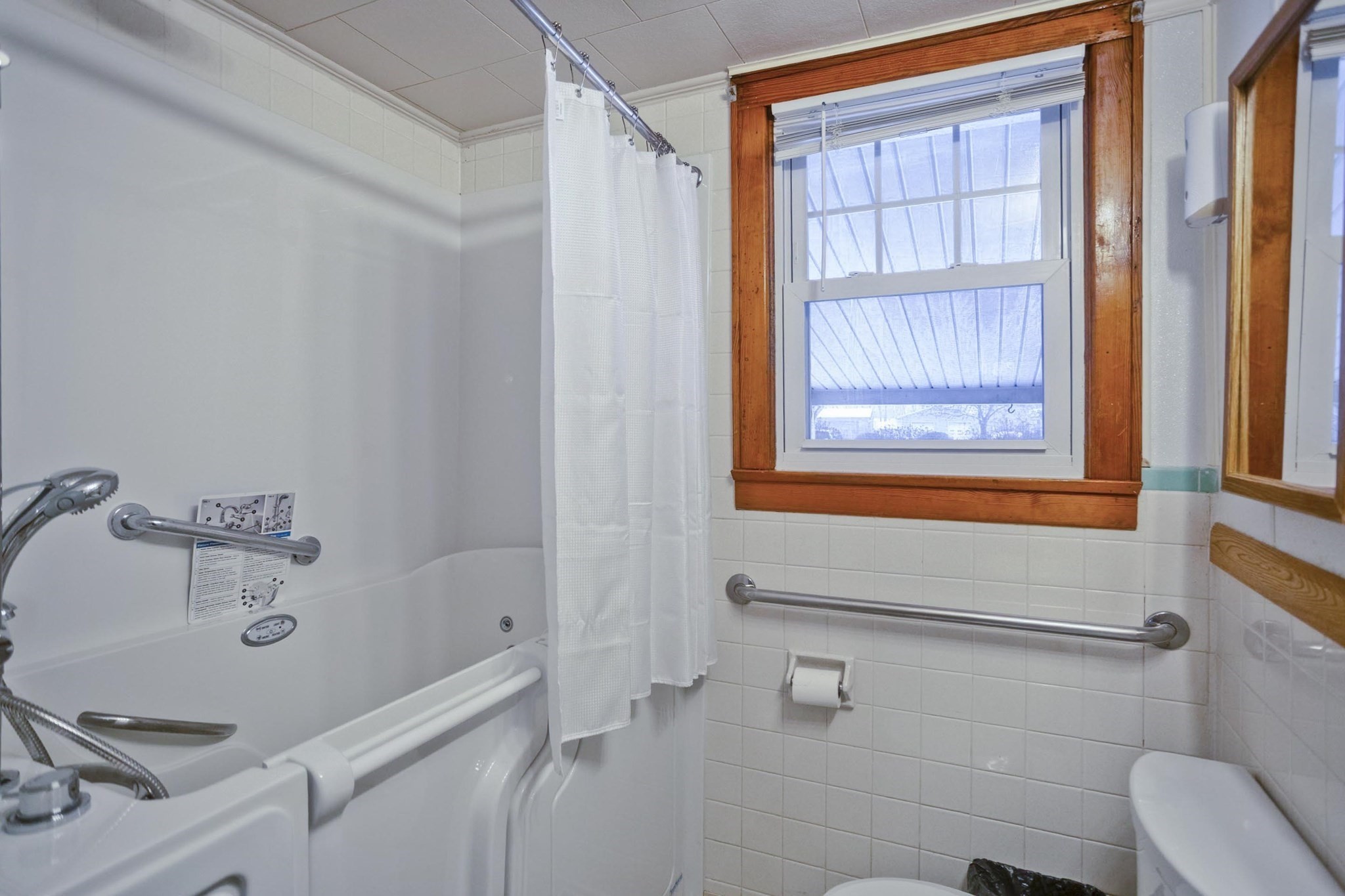 40 Lauzier Terr, Chicopee, MA 01020 - Image 18