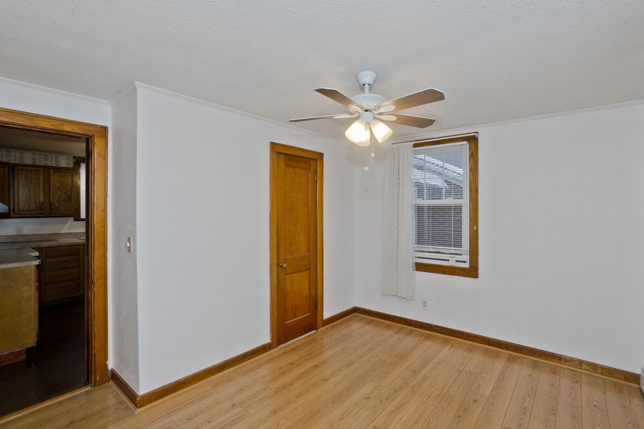 40 Lauzier Terr, Chicopee, MA 01020 - Image 10