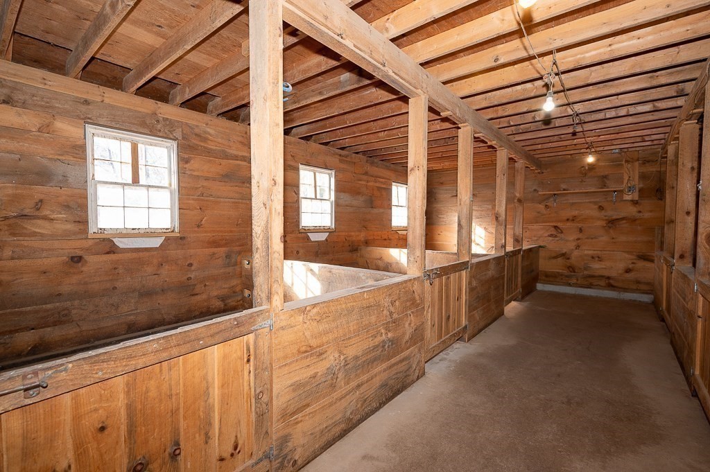 31 Cemetery St, Mendon, MA 01756 - Image 28