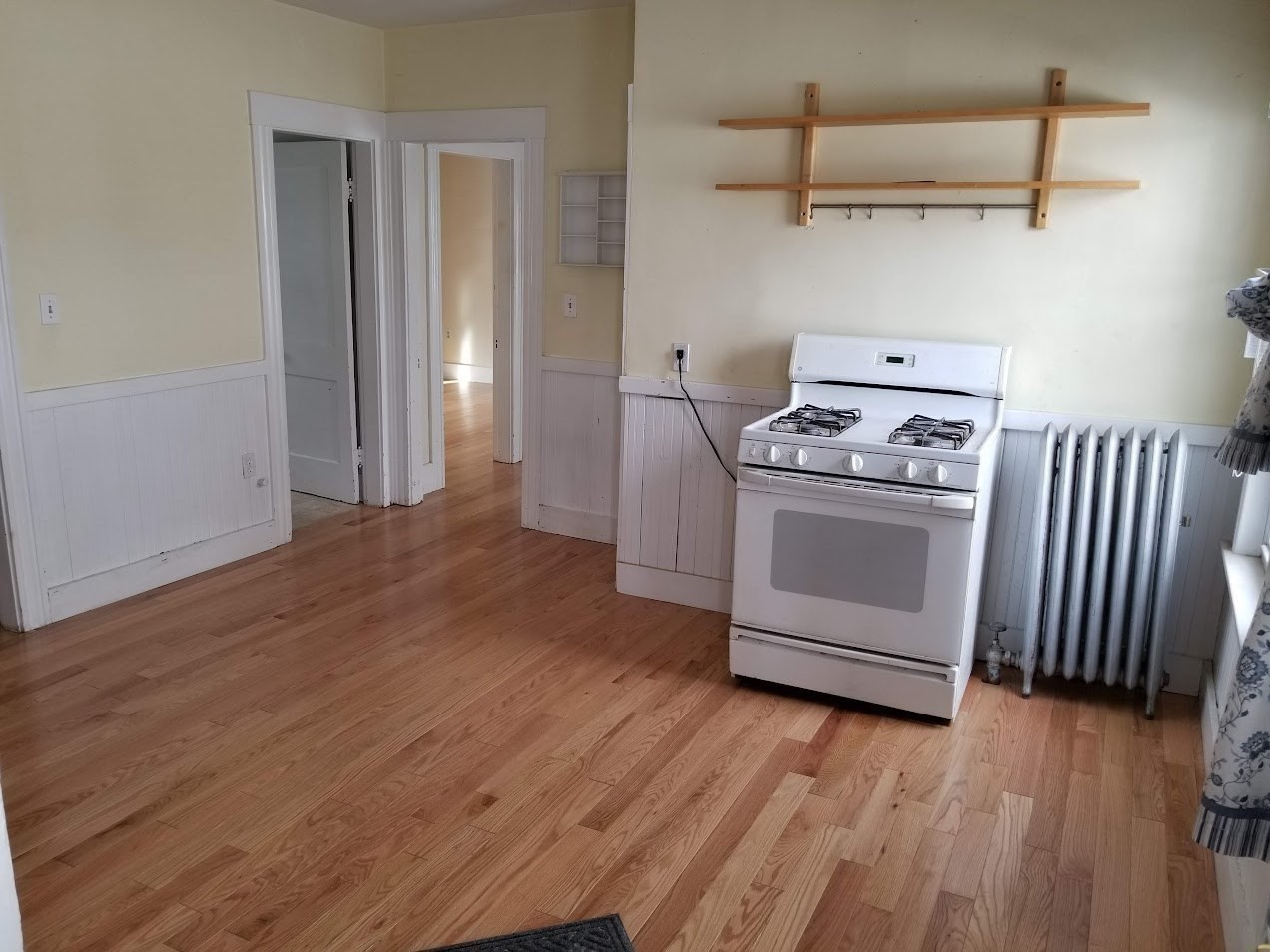 8 Elsmere Ave, Methuen, MA 01844 - Image 3