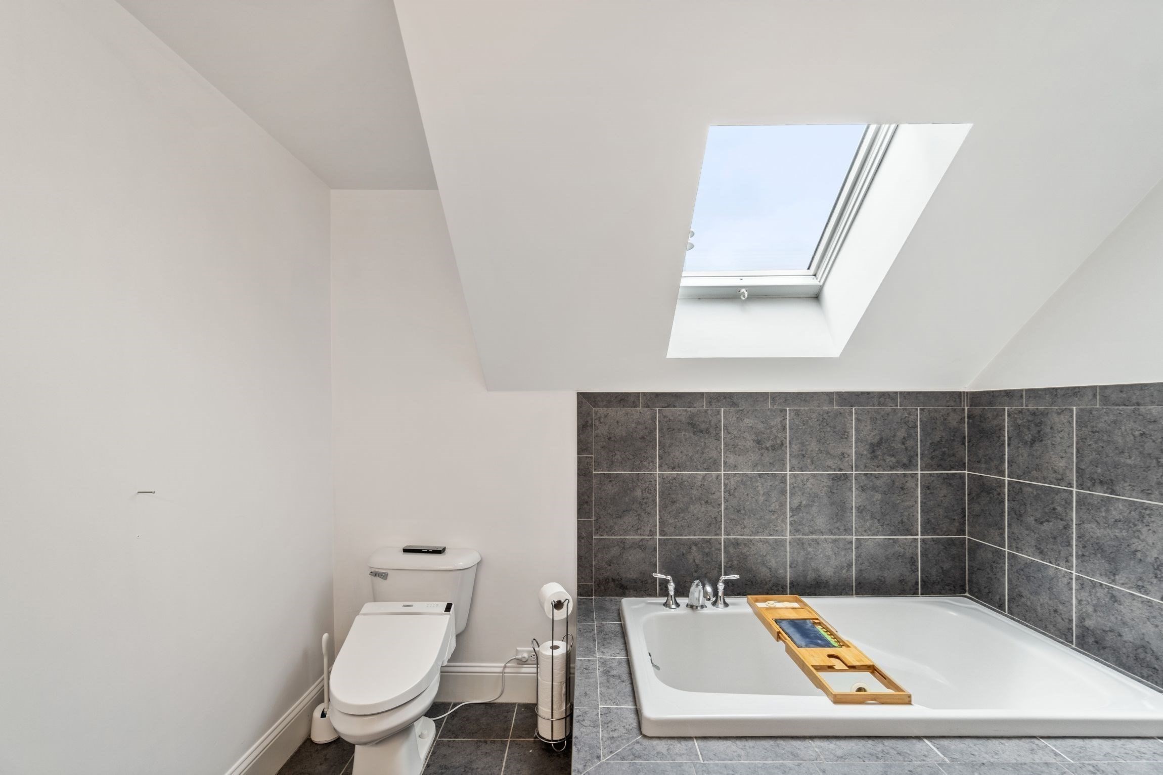 859 Adams Unit 859, Dorchester, Boston, MA 02124 - Image 16