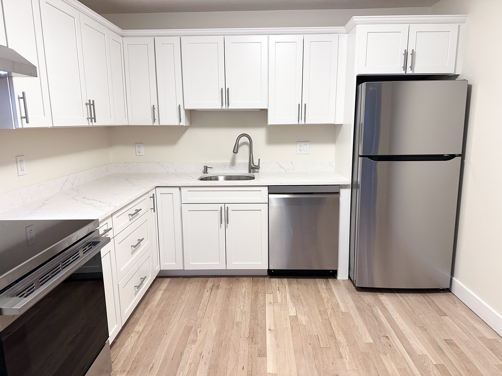 11 Cogswell Avenue Unit 13, Cambridge, MA 02140 - Image 3