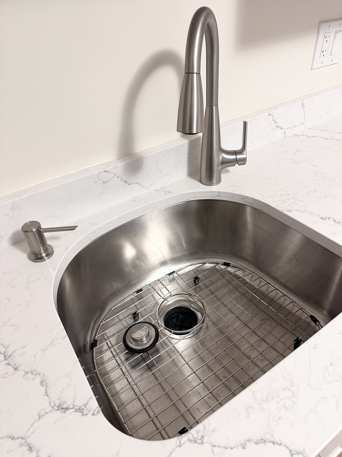 11 Cogswell Avenue Unit 13, Cambridge, MA 02140 - Image 4