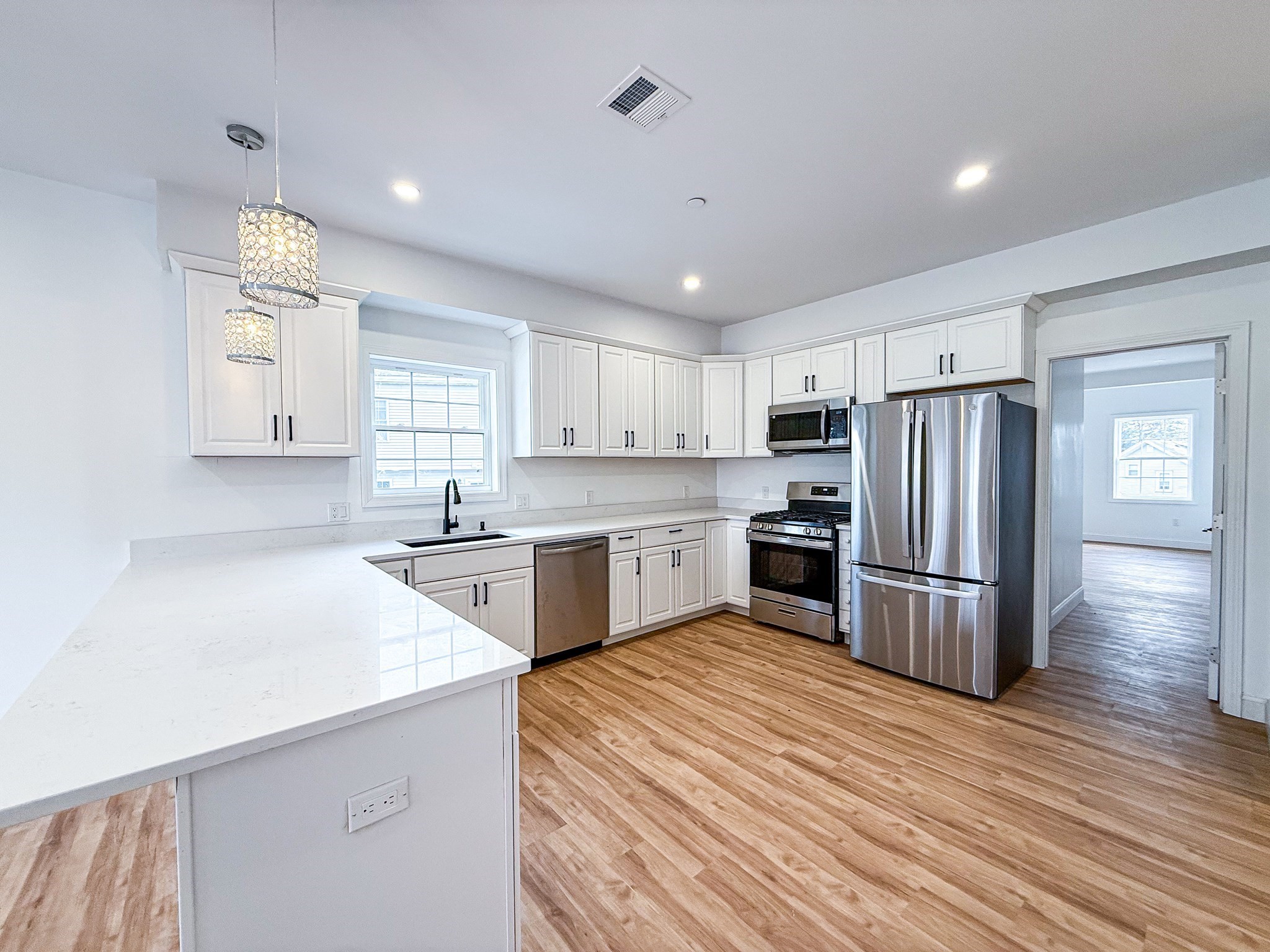 92 Winthrop St, Framingham, MA 01702 - Image 22