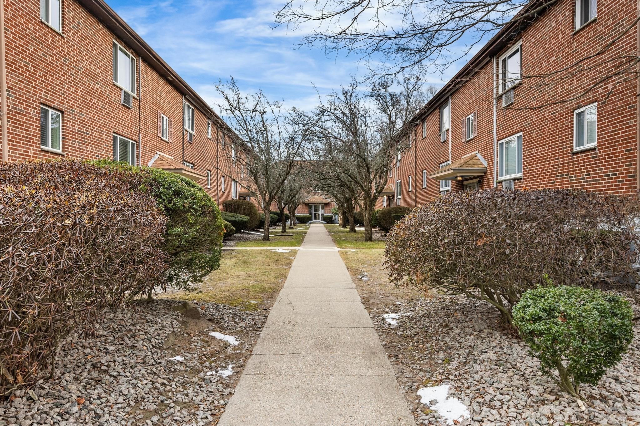 58 Bryon Rd Unit 6, West Roxbury, Boston, MA 02467 - Image 8