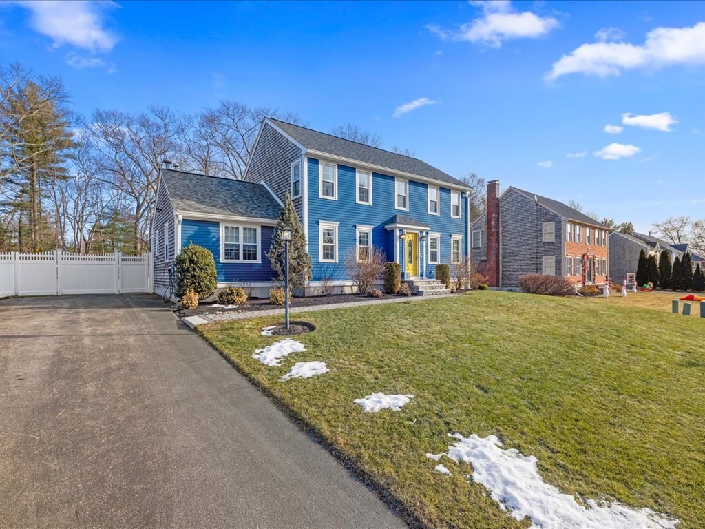 14 Birch Bottom Cir, Rockland, MA 02370 - Image 2
