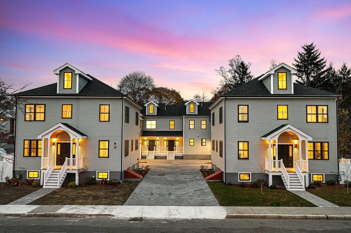 12 Sylvan St. Unit 2, Melrose, MA 02176