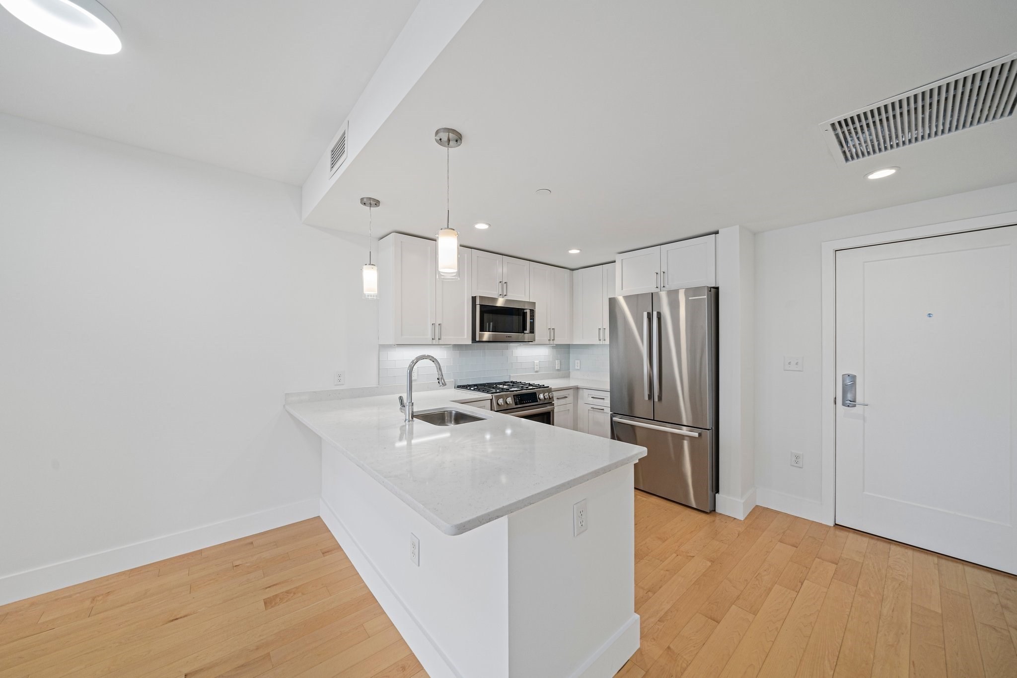 7 Beech St Unit 319, Cambridge, MA 02140 - Image 6