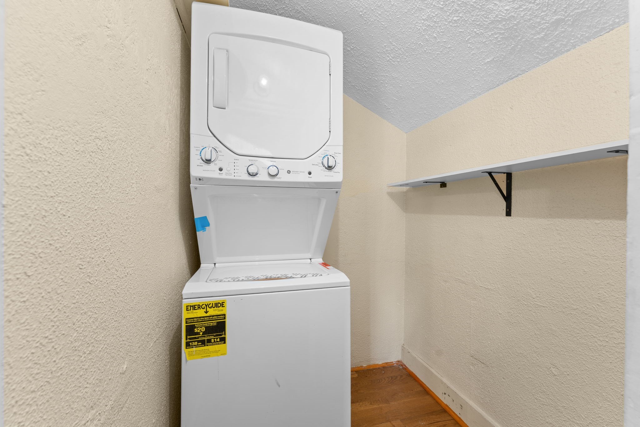 22 Montrose St, Roxbury, Boston, MA 02119 - Image 11