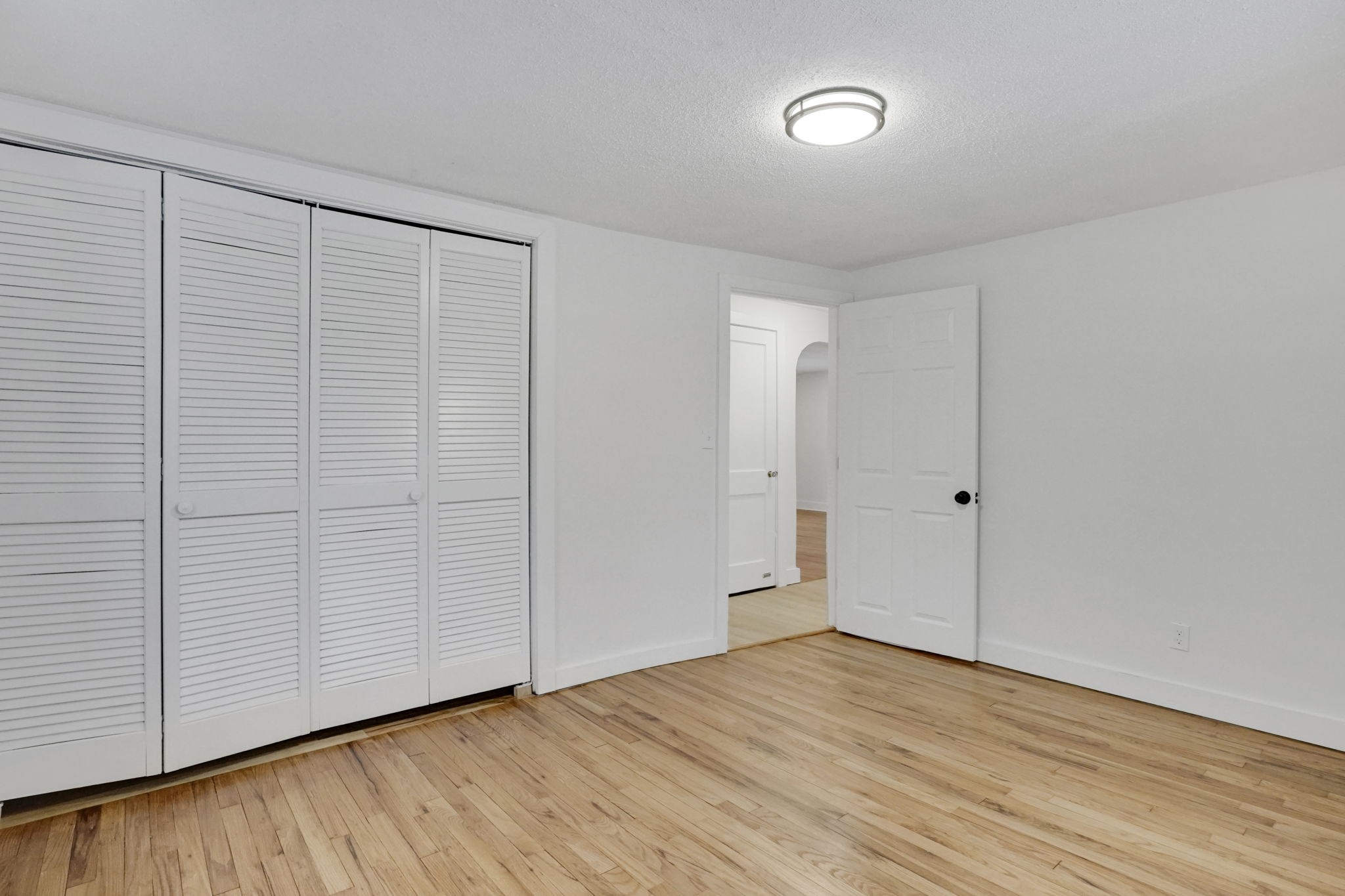 38 Tyrone St, Springfield, MA 01104 - Image 19