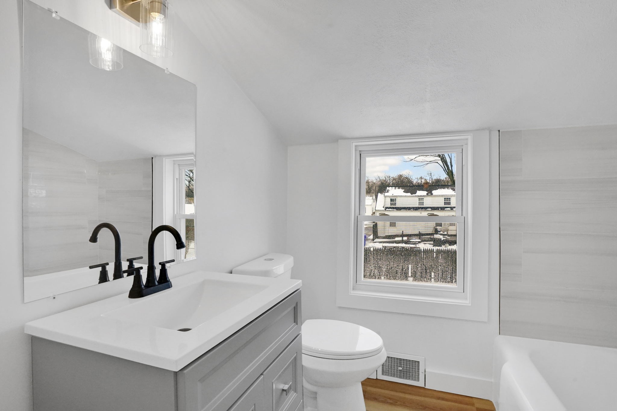 38 Tyrone St, Springfield, MA 01104 - Image 22