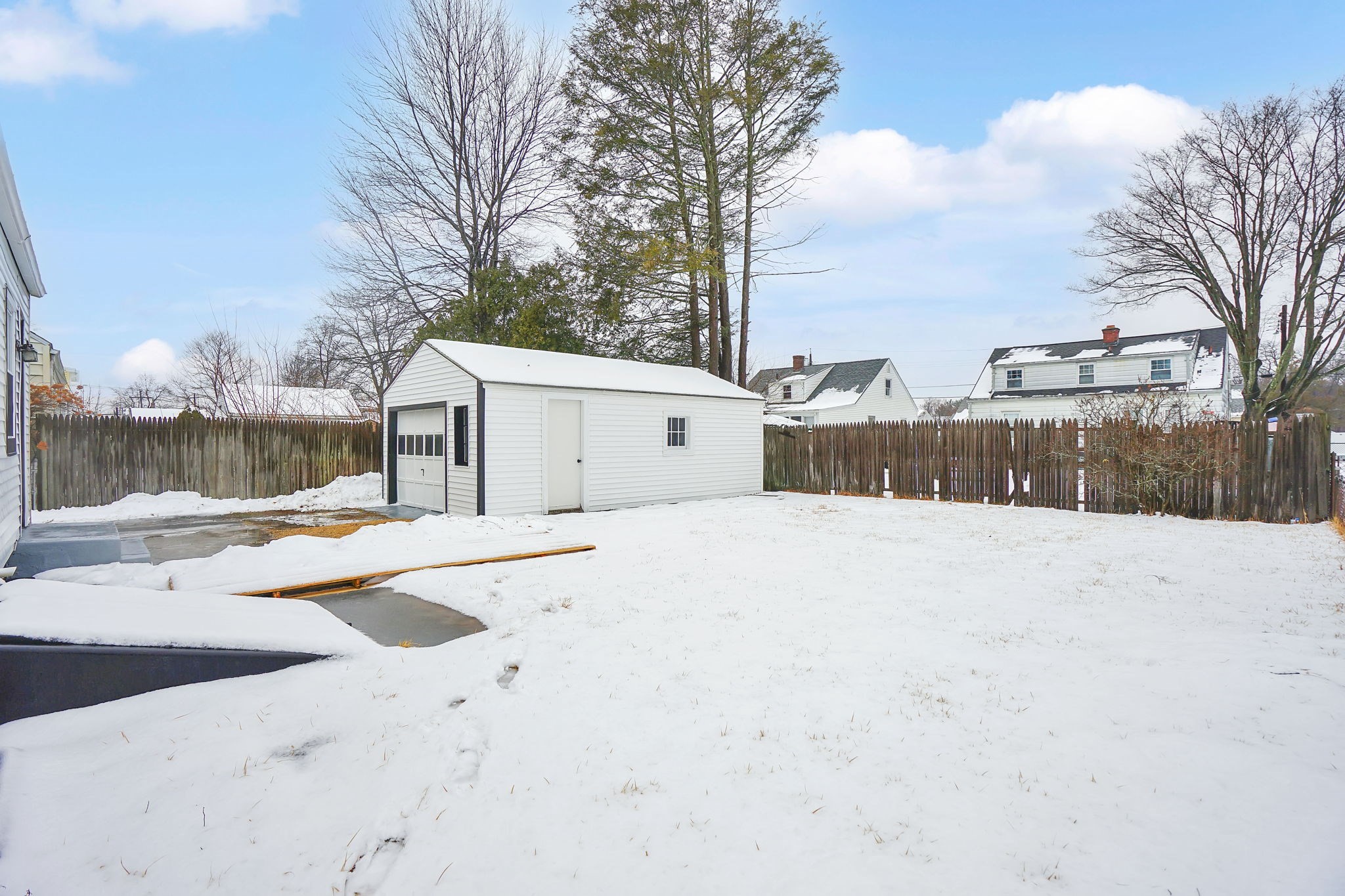 38 Tyrone St, Springfield, MA 01104 - Image 6